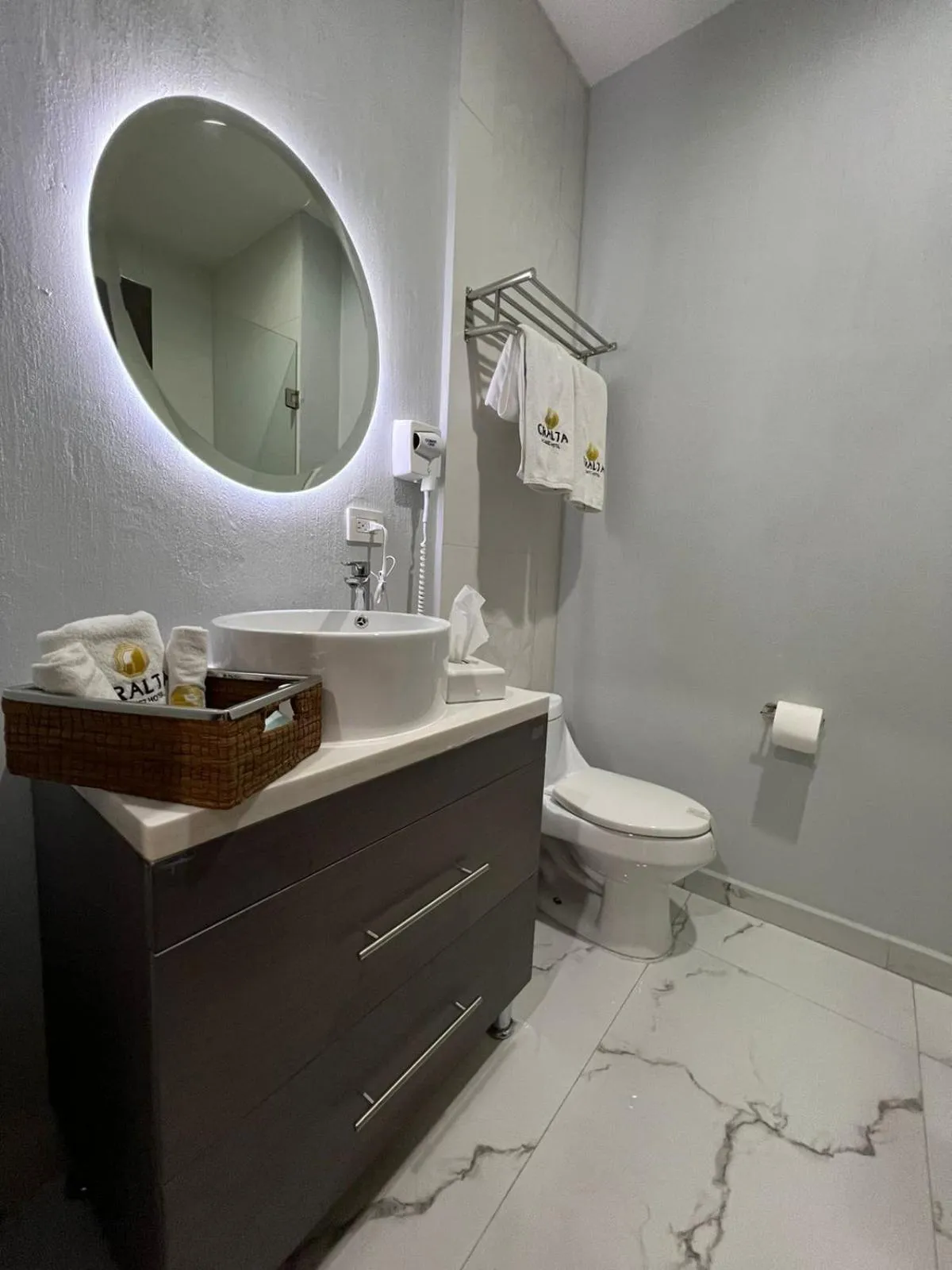 Bathroom in Hotel GRALTA