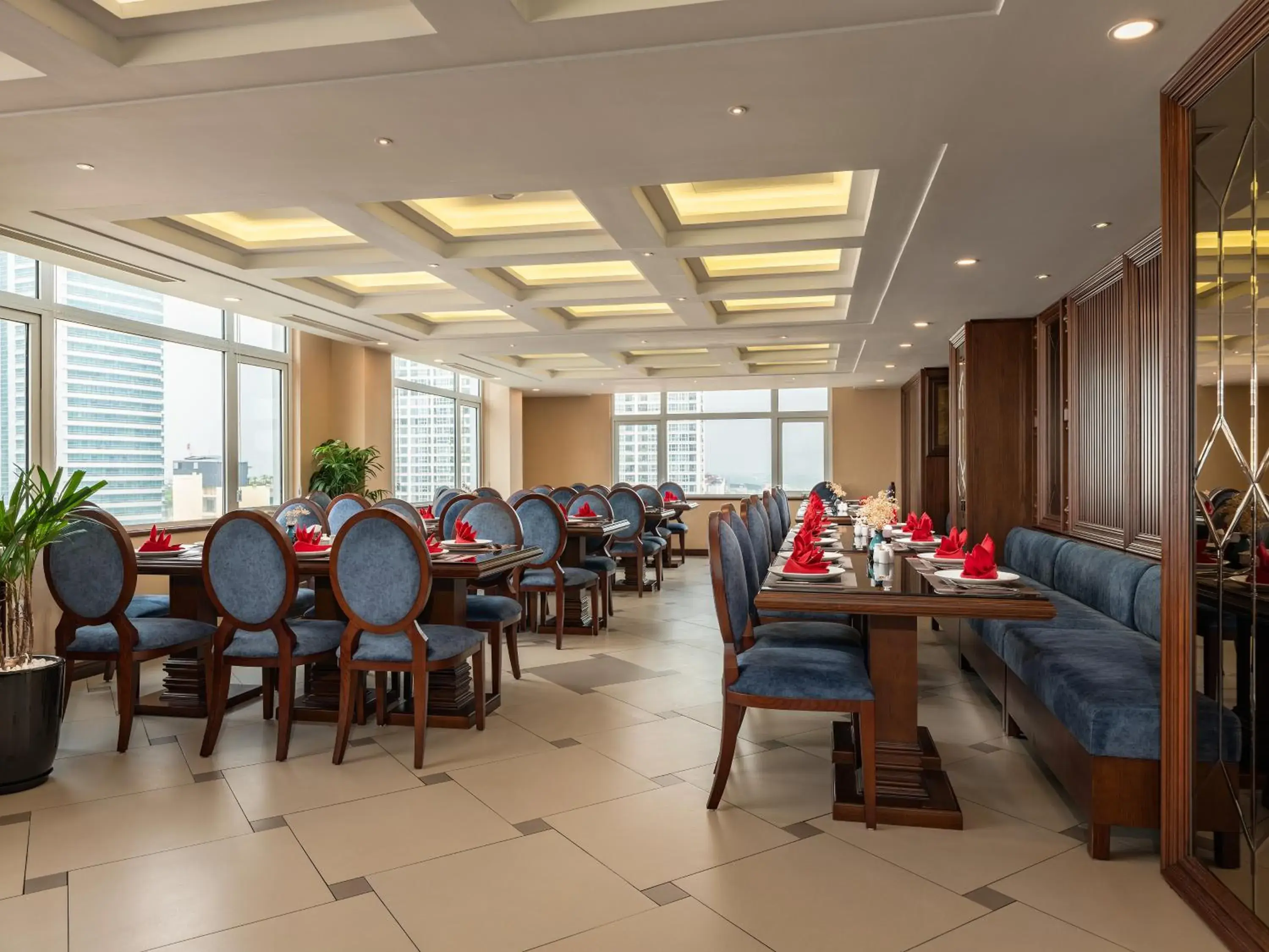 Restaurant/places to eat in Minasi Premium Hotel Restaurant/places to eat in Minasi Premium Hotel
