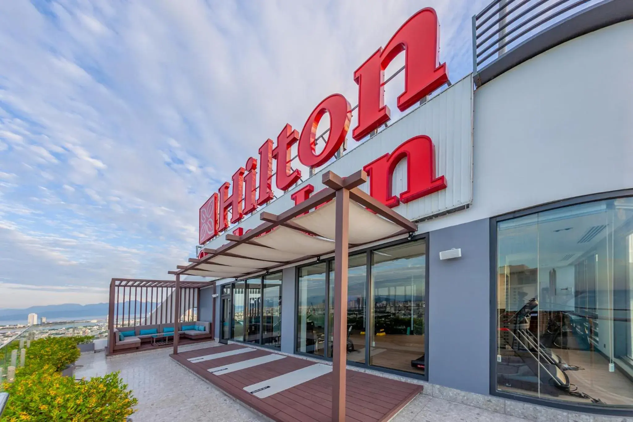 Property building in Hilton Garden Inn Da Nang Property building in Hilton Garden Inn Da Nang