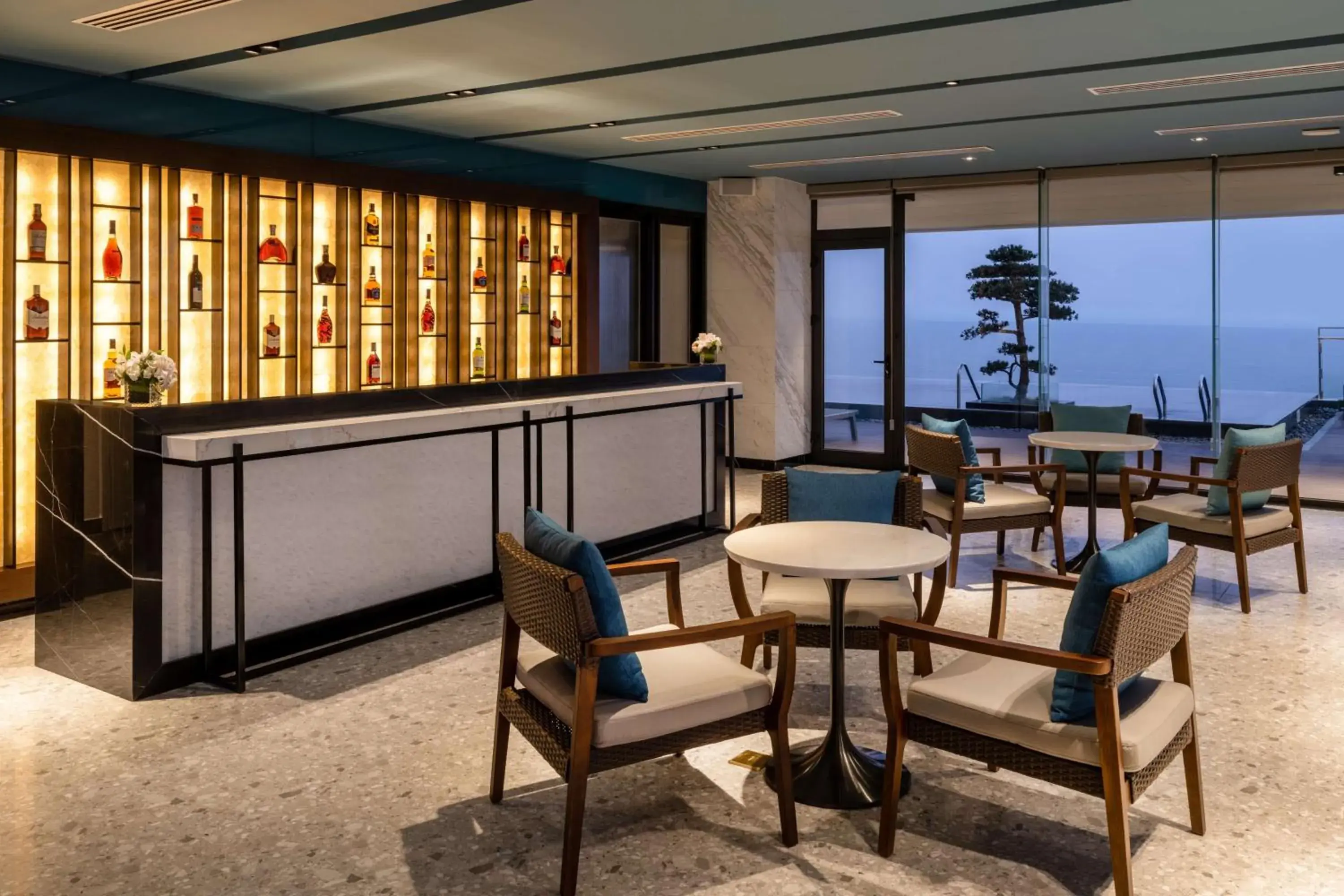 Lounge or bar in Hilton Garden Inn Da Nang Lounge or bar in Hilton Garden Inn Da Nang