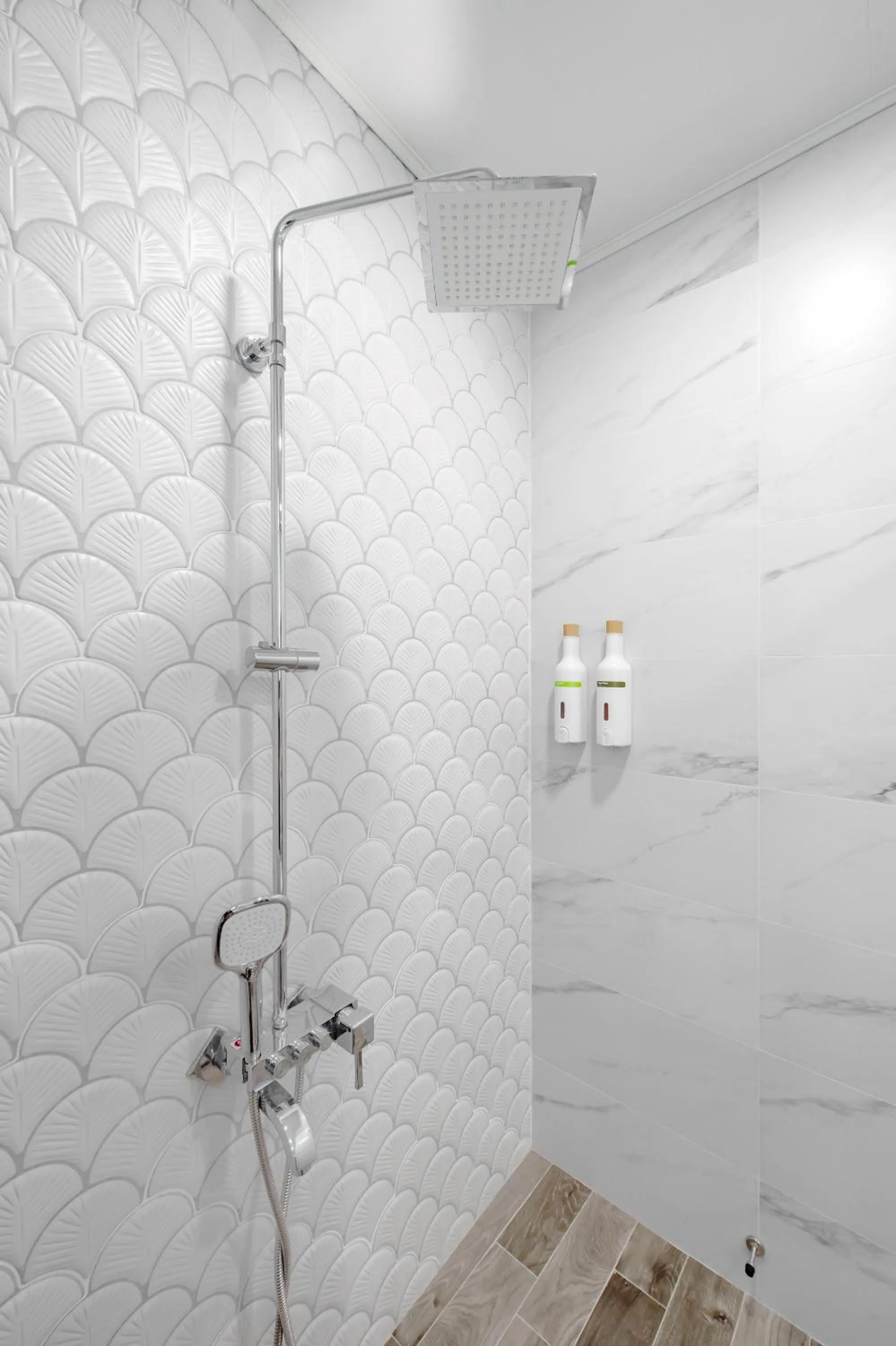 Shower in Water House