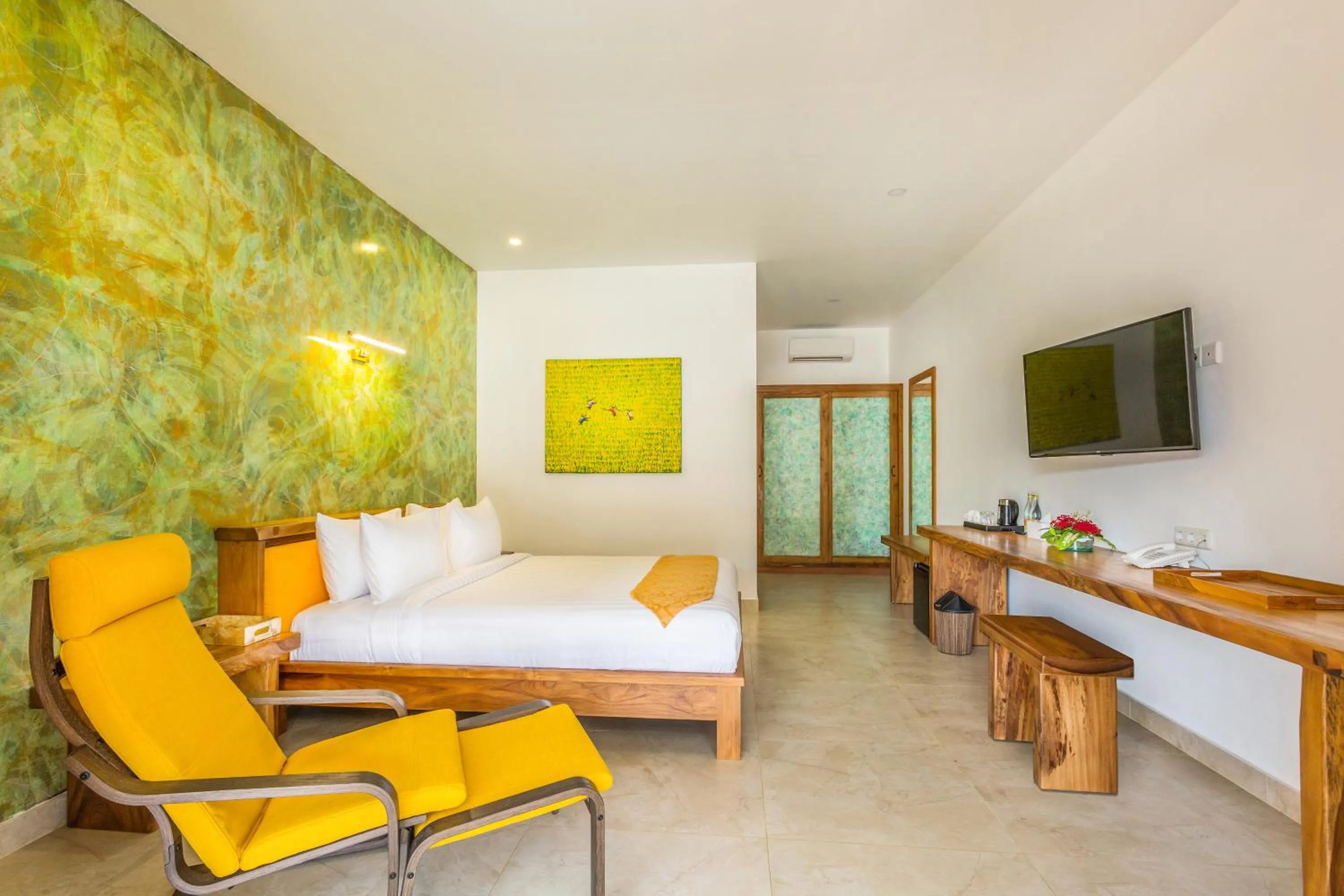 Bedroom, Bed in Pearl Sunset Resort - Sunset Moments, Adults Only