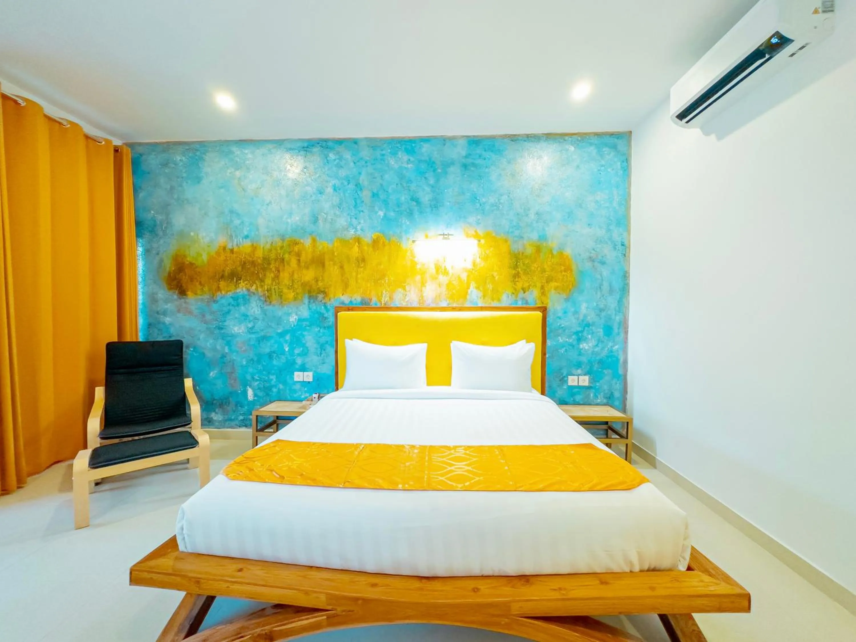 Property building, Bed in Pearl Sunset Resort - Sunset Moments, Adults Only