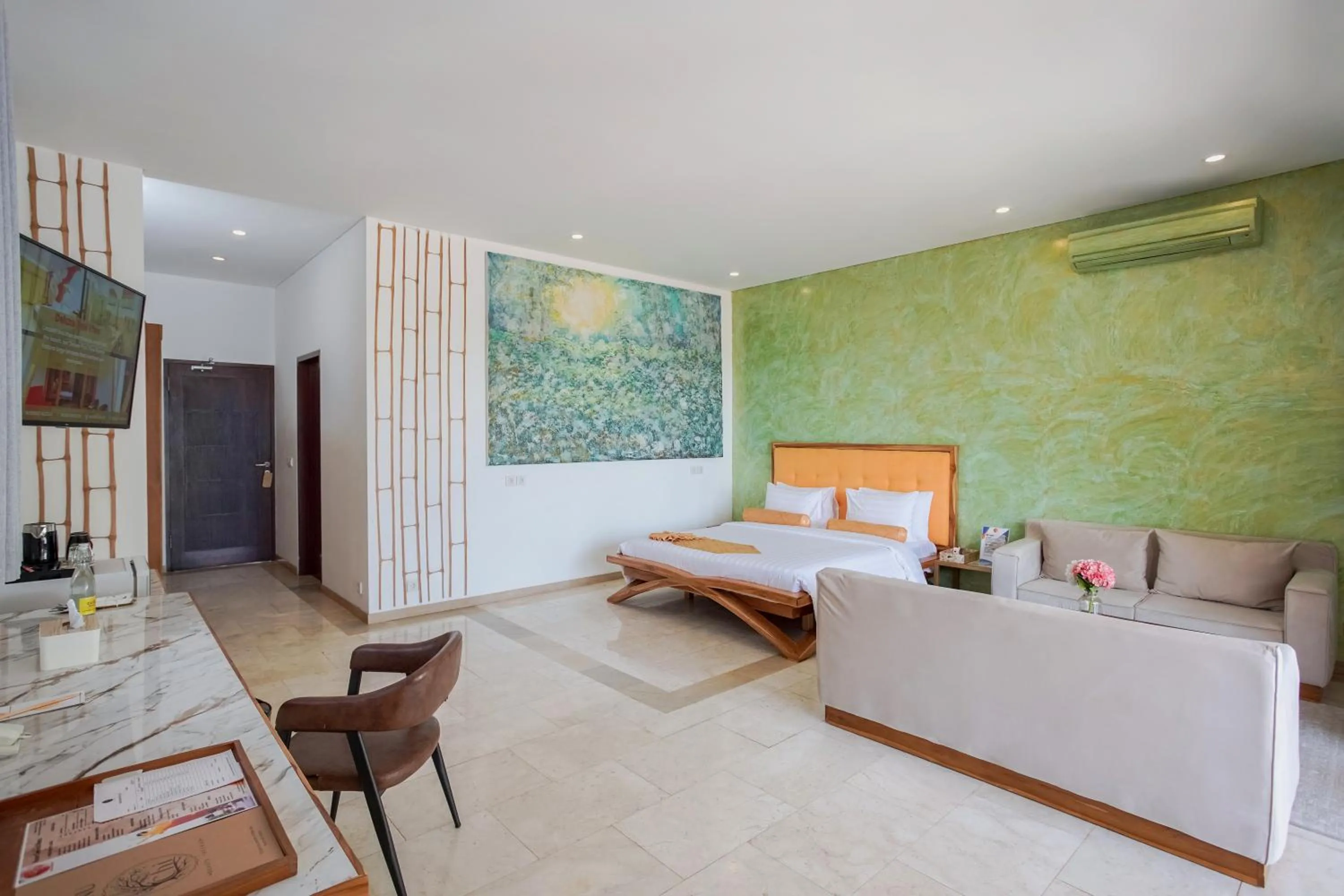 Bedroom, Bed in Pearl Sunset Resort - Sunset Moments, Adults Only