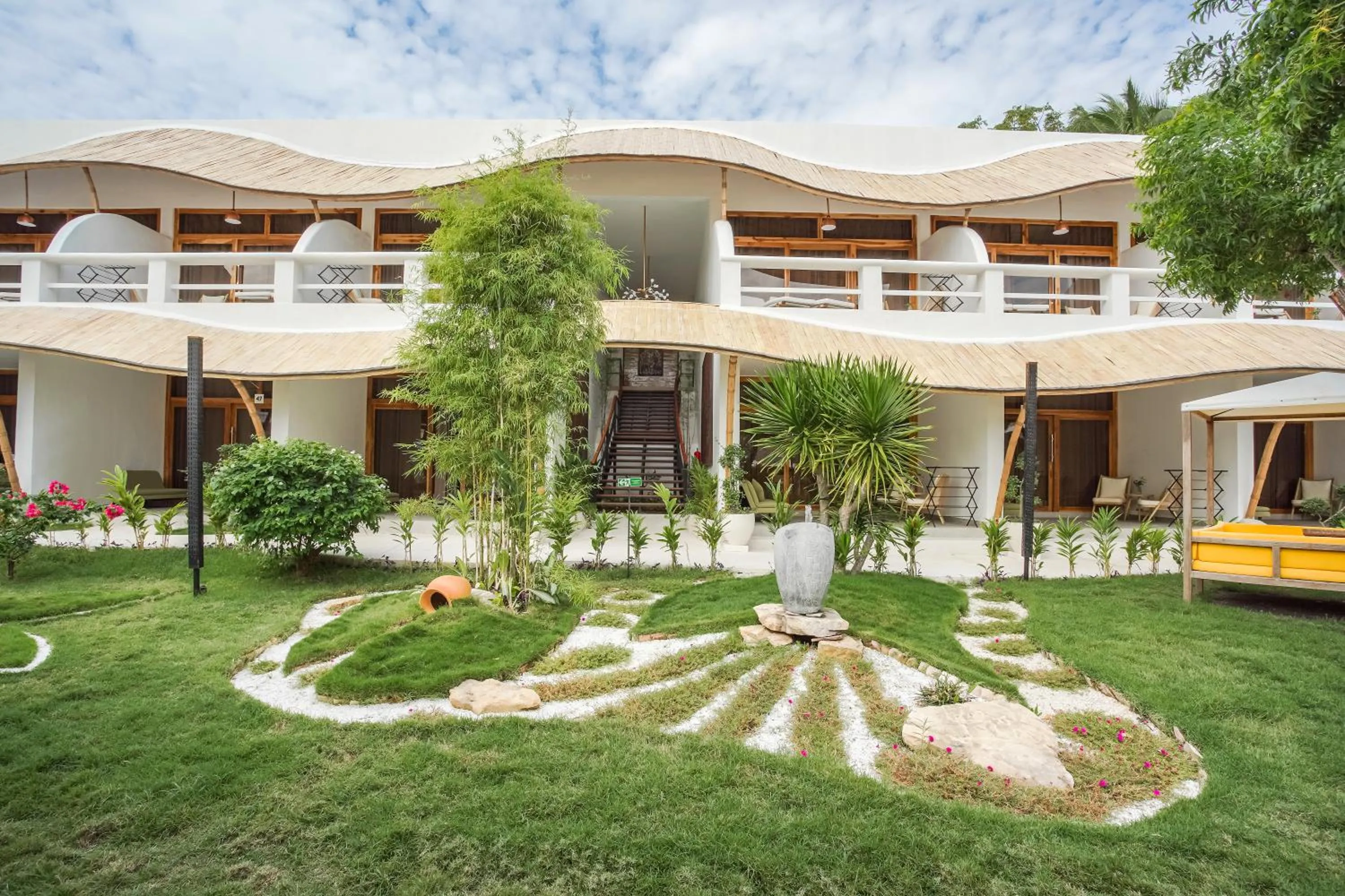 Garden in Pearl Sunset Resort - Sunset Moments, Adults Only