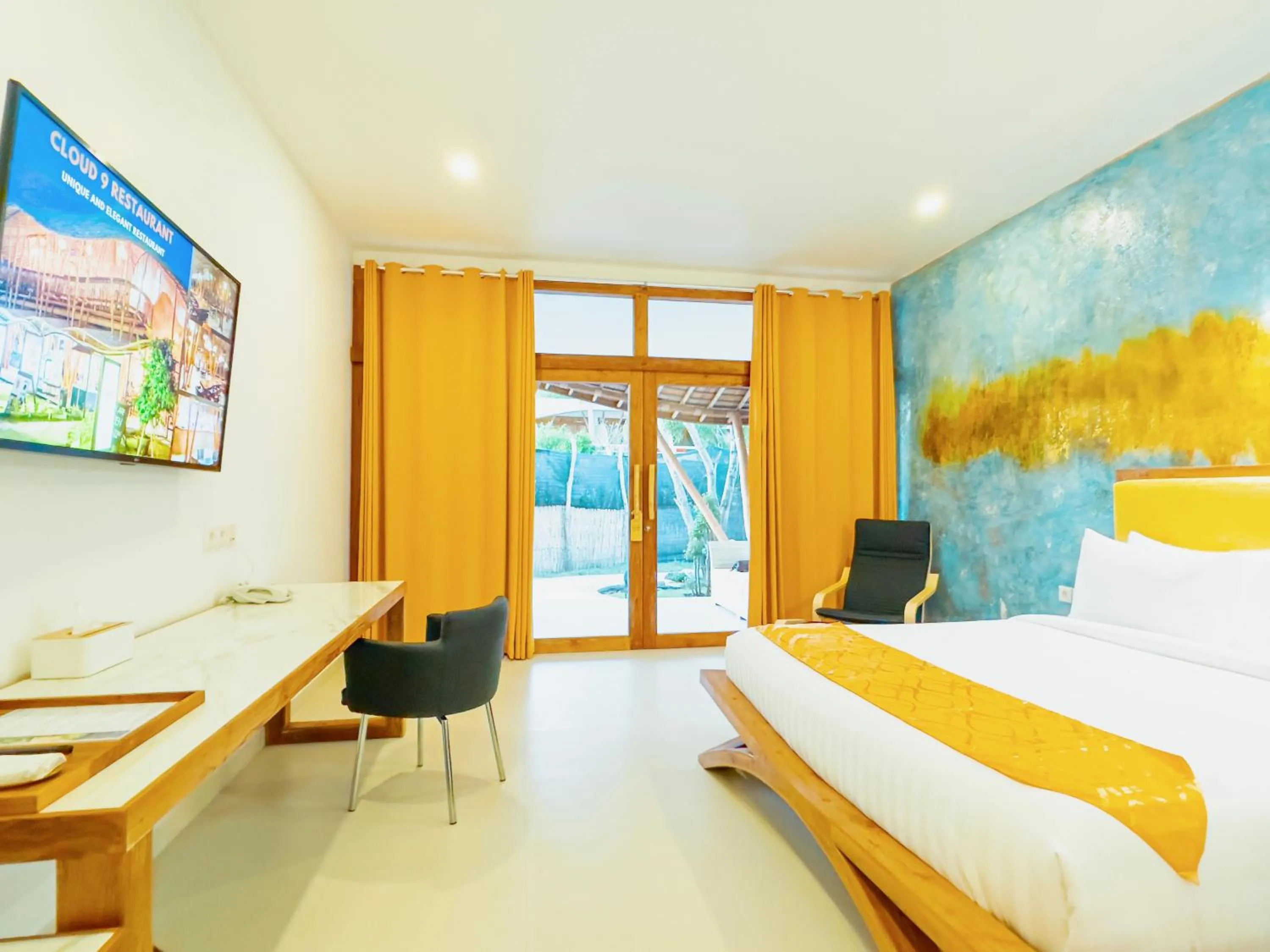 Property building, Bed in Pearl Sunset Resort - Sunset Moments, Adults Only