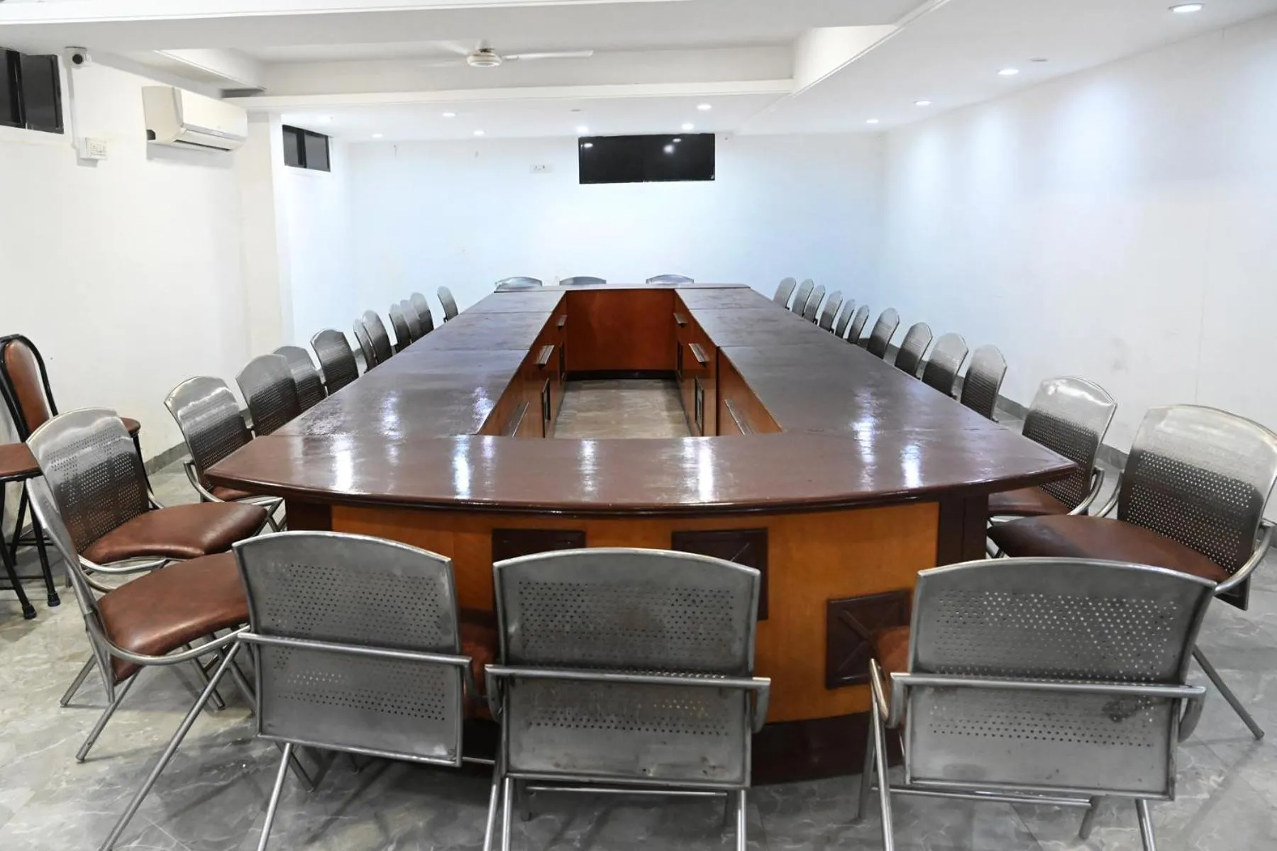 Meeting/conference room in Hotel Holiday Pride