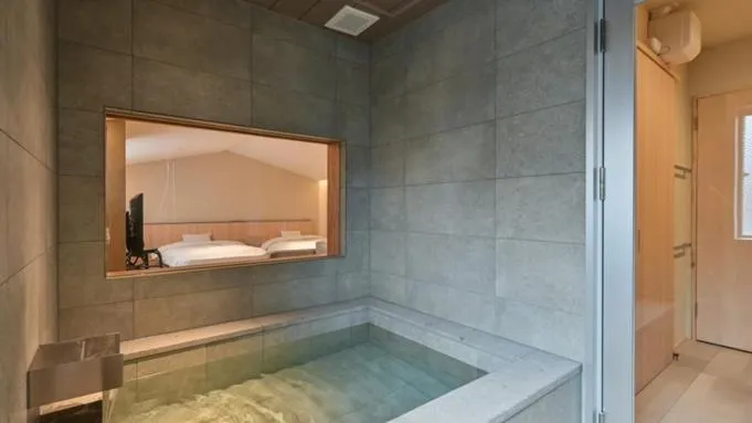 Ureshino Onsen Yusyuku Sarayama