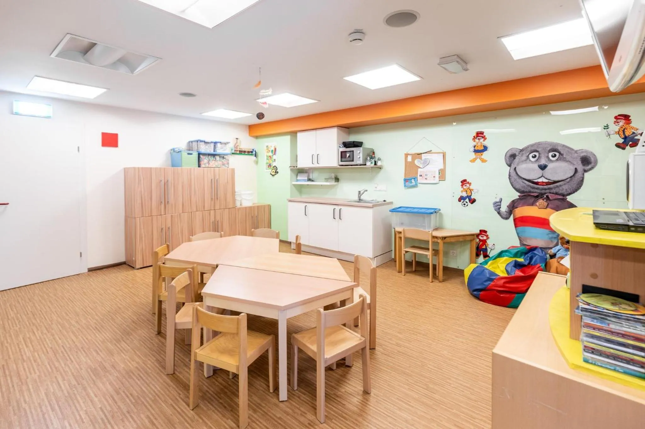 Children play ground in Das Hopfgarten Aparthotel