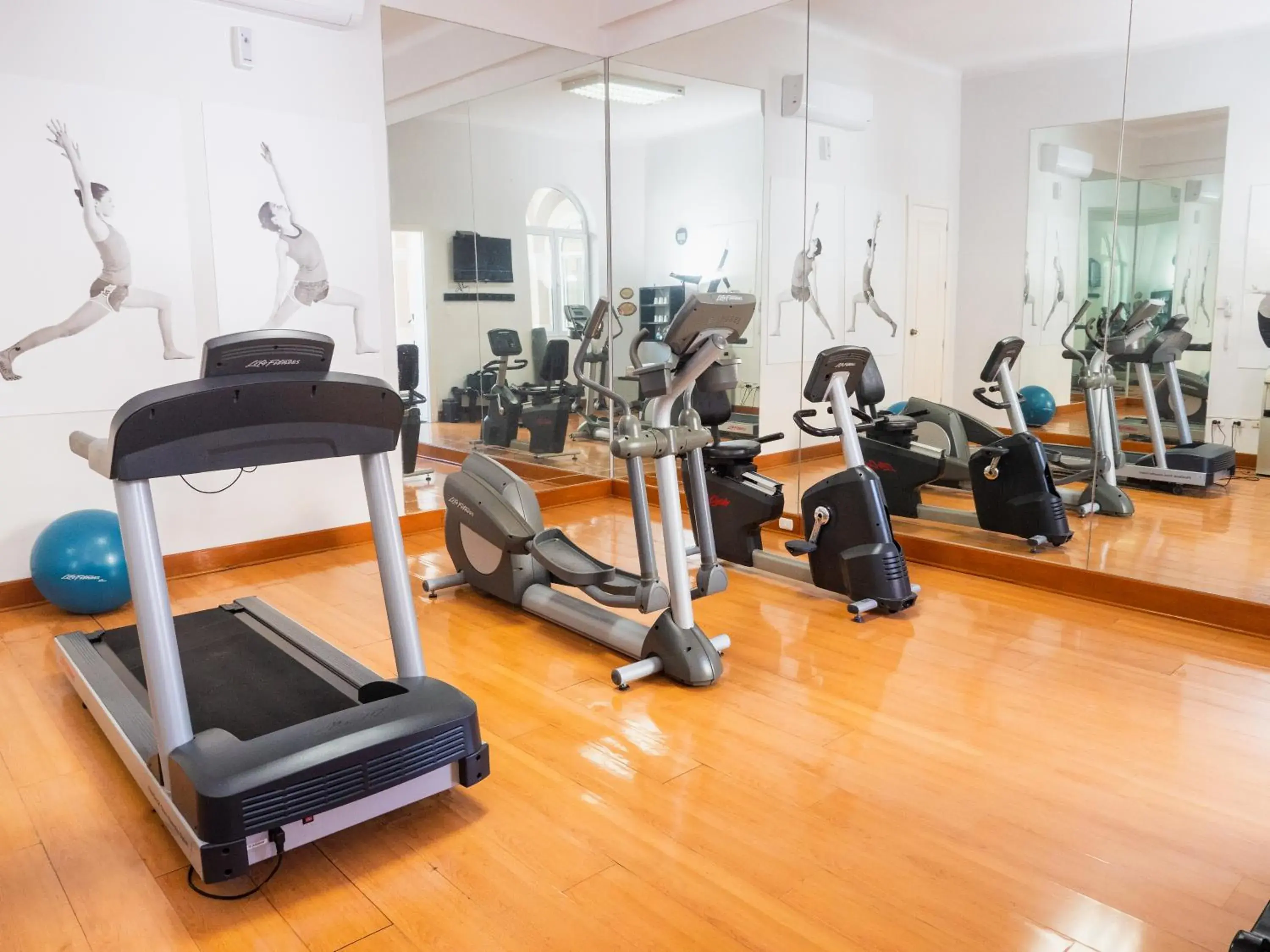 Fitness centre/facilities in LP Los Portales Hotel Piura Fitness centre/facilities in LP Los Portales Hotel Piura