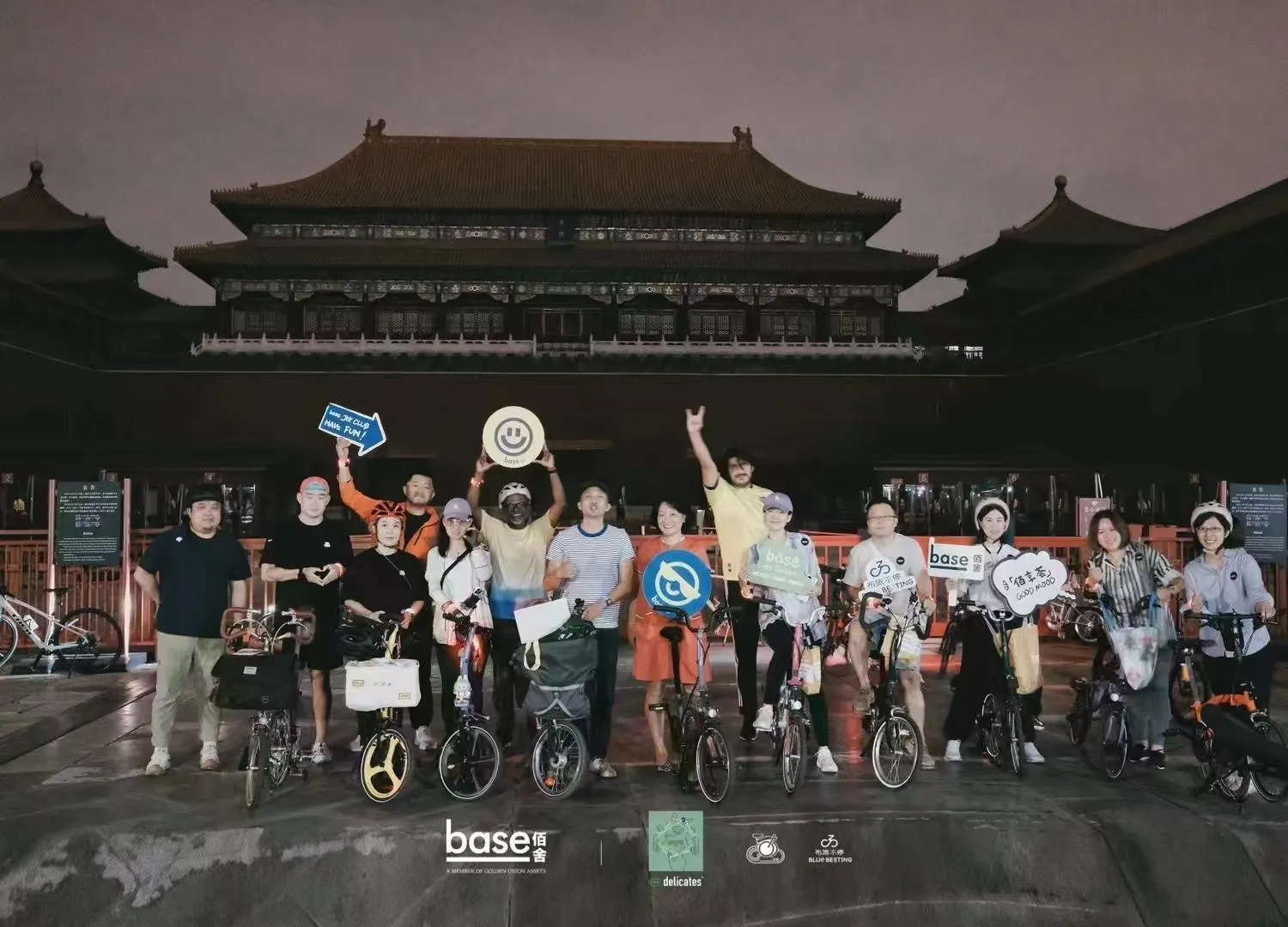 People in base-Beijing Sanlitun Serviced Apartment