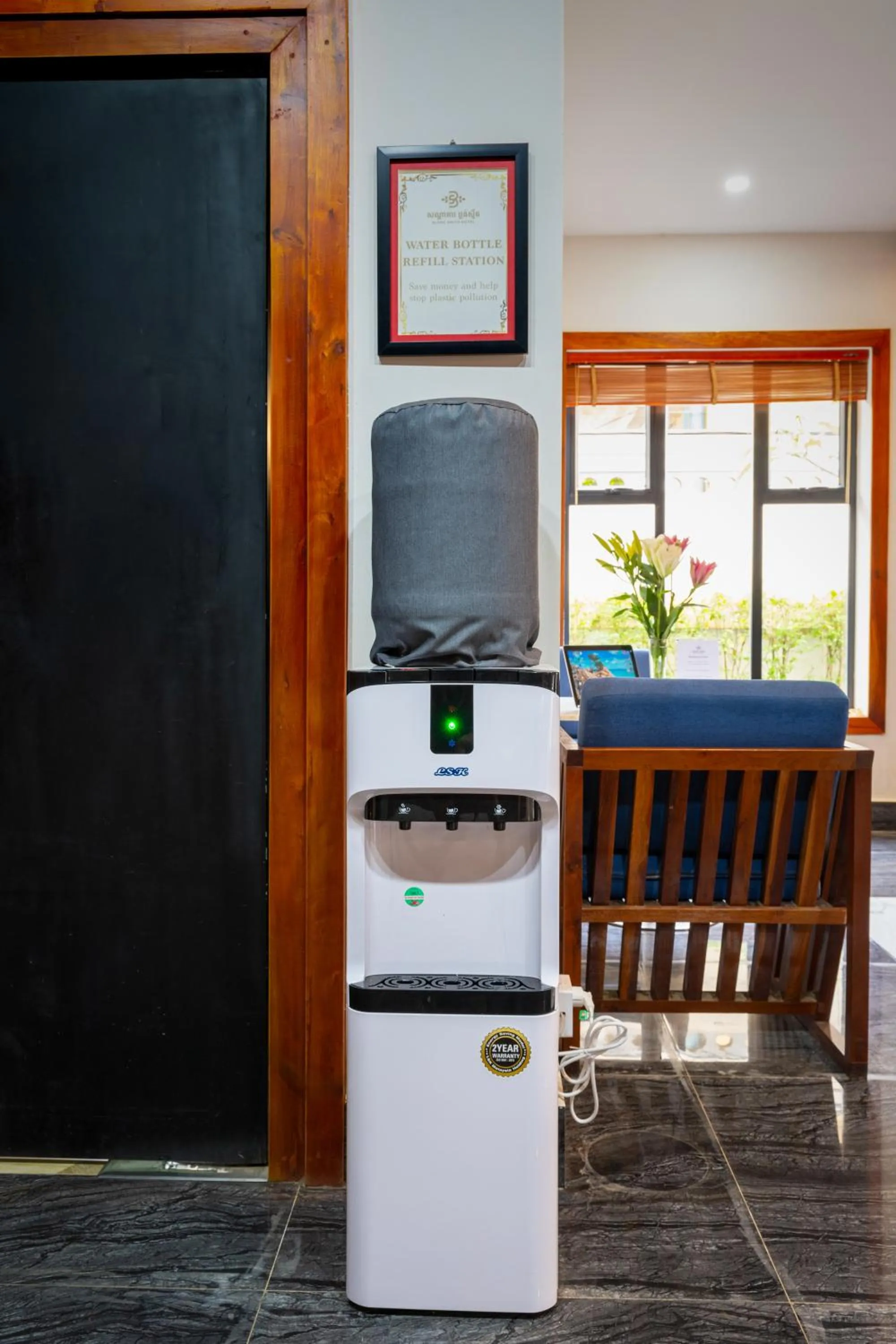 Drinks in Blanc Smith Hotel