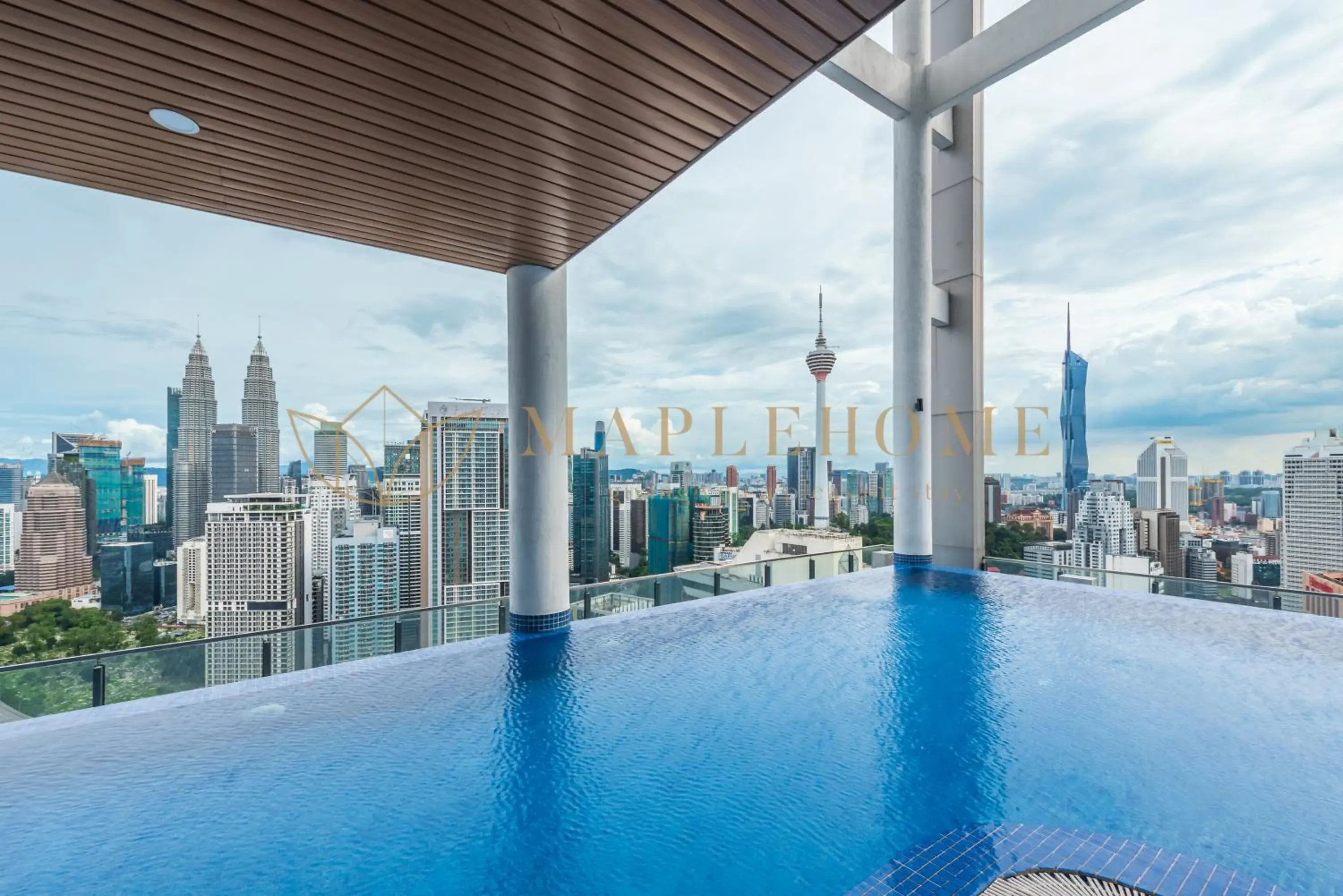 City view in The Colony and The Luxe Premier Suites Kuala Lumpur City view in The Colony and The Luxe Premier Suites Kuala Lumpur