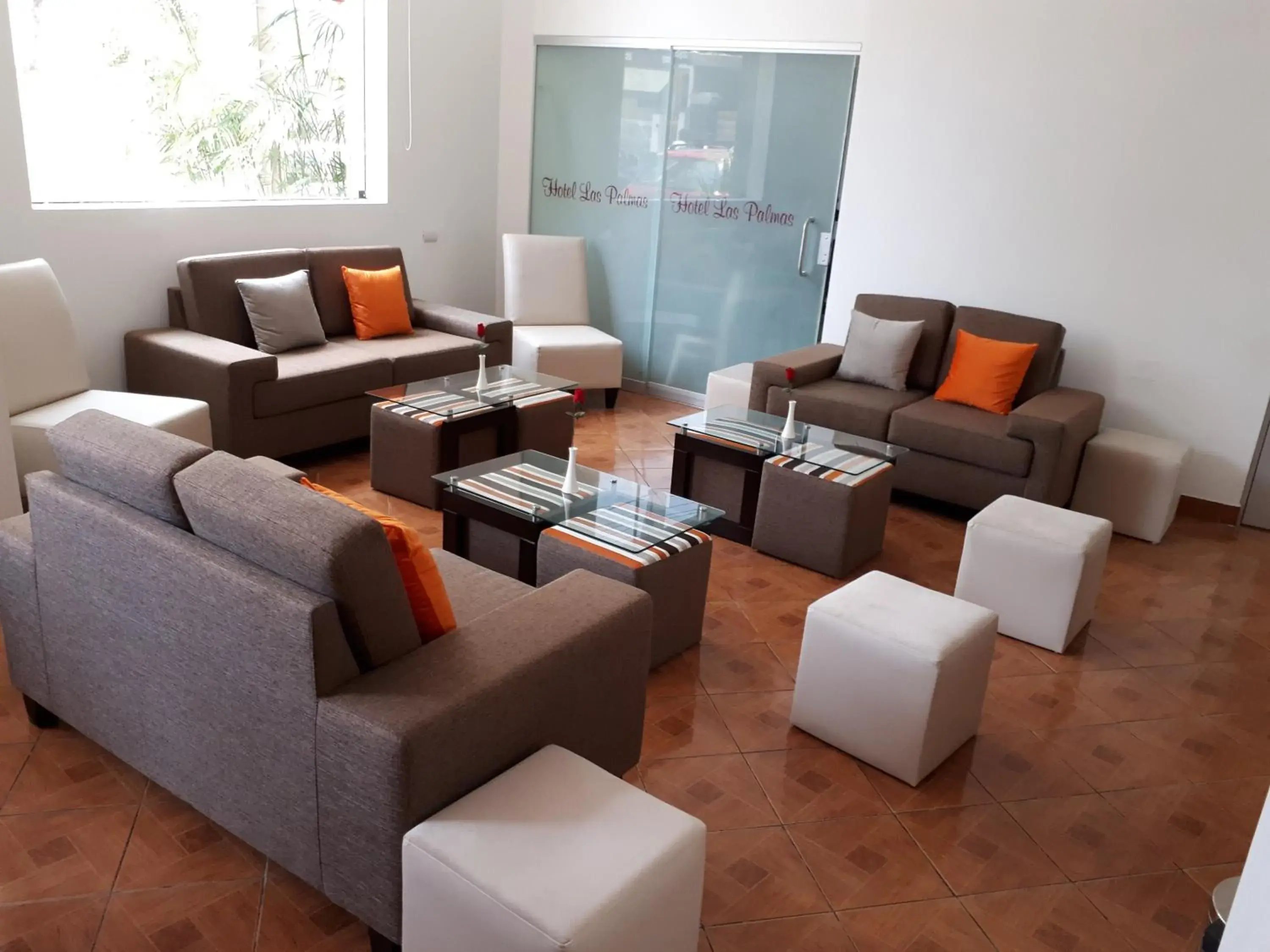 Lounge or bar in Hotel Las Palmas Lounge or bar in Hotel Las Palmas