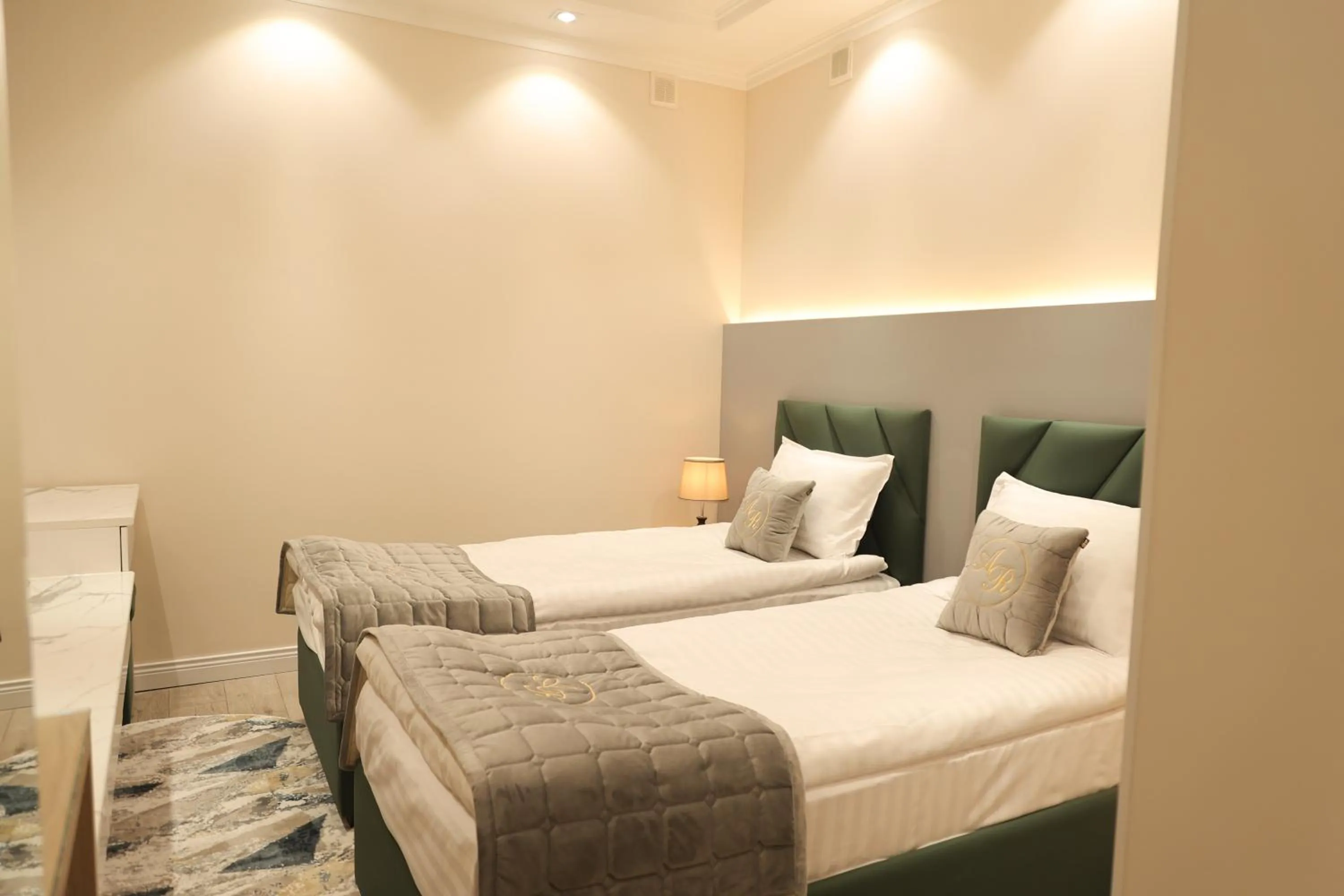 Bed in Reikartz Amar Samarkand