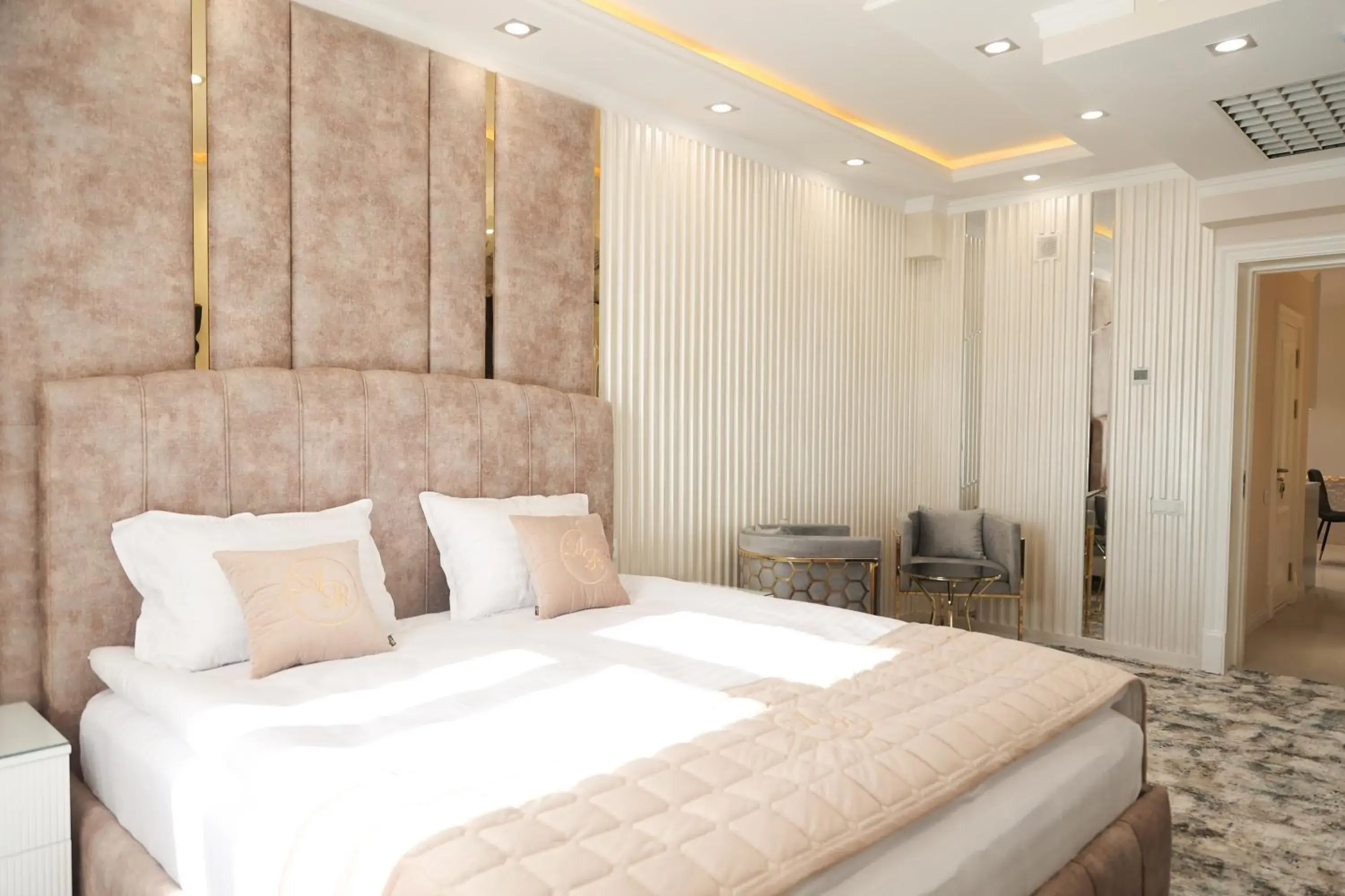 Bed in Reikartz Amar Samarkand Bed in Reikartz Amar Samarkand