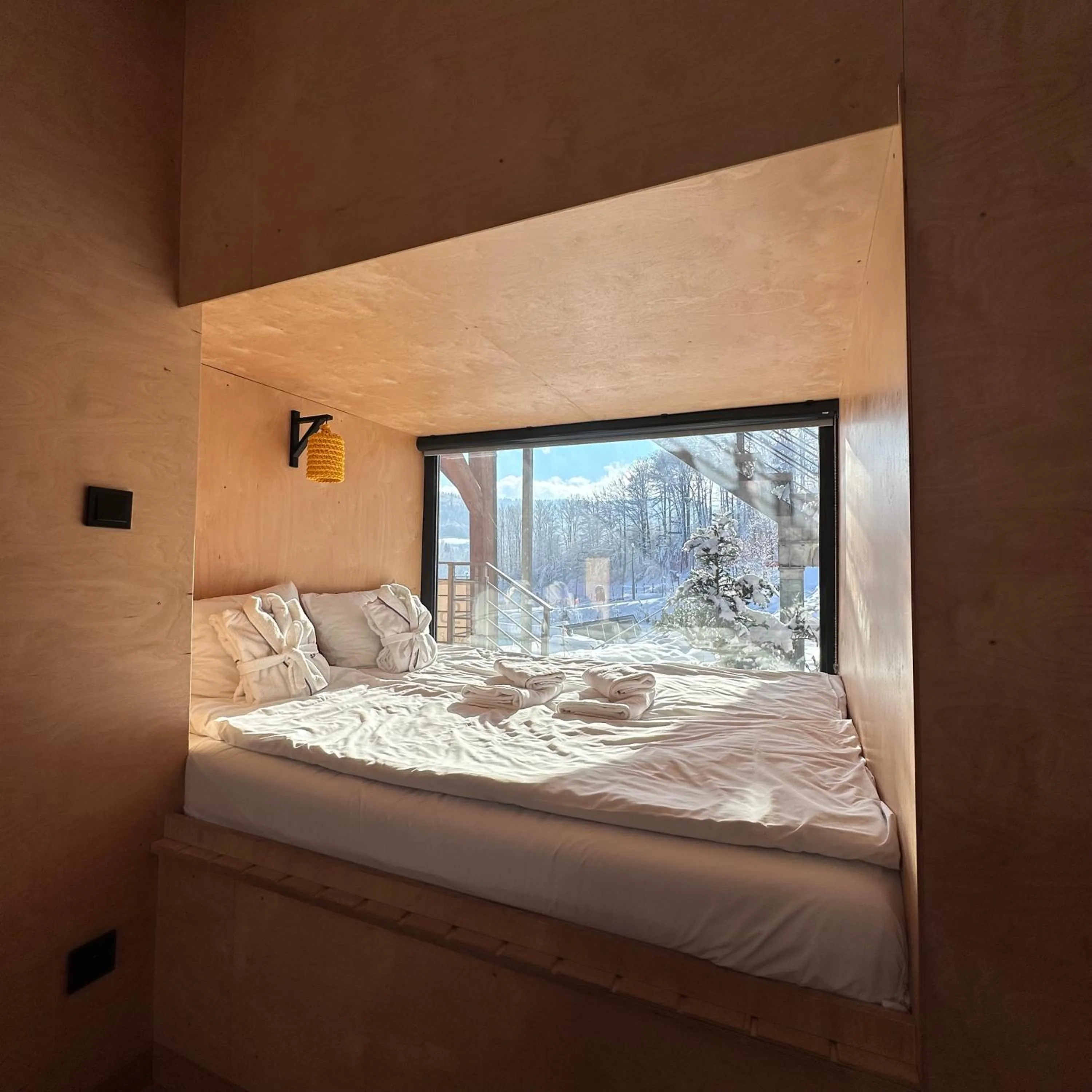 Bed in Apartamenty Szuflandia z sauną, jacuzzi, przy stoku narciarskim