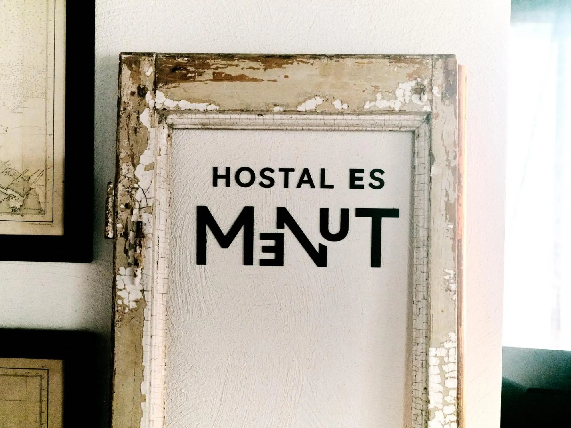 Property logo or sign in Hostal Boutique Es Menut