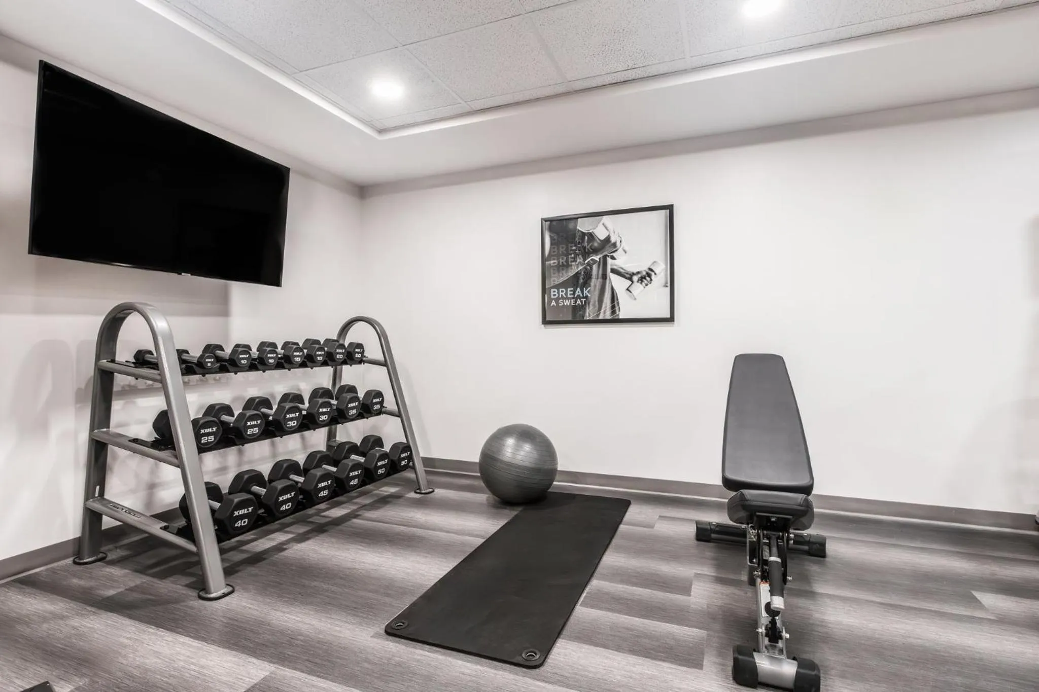 Fitness centre/facilities in Staybridge Suites - Dawson Creek by IHG