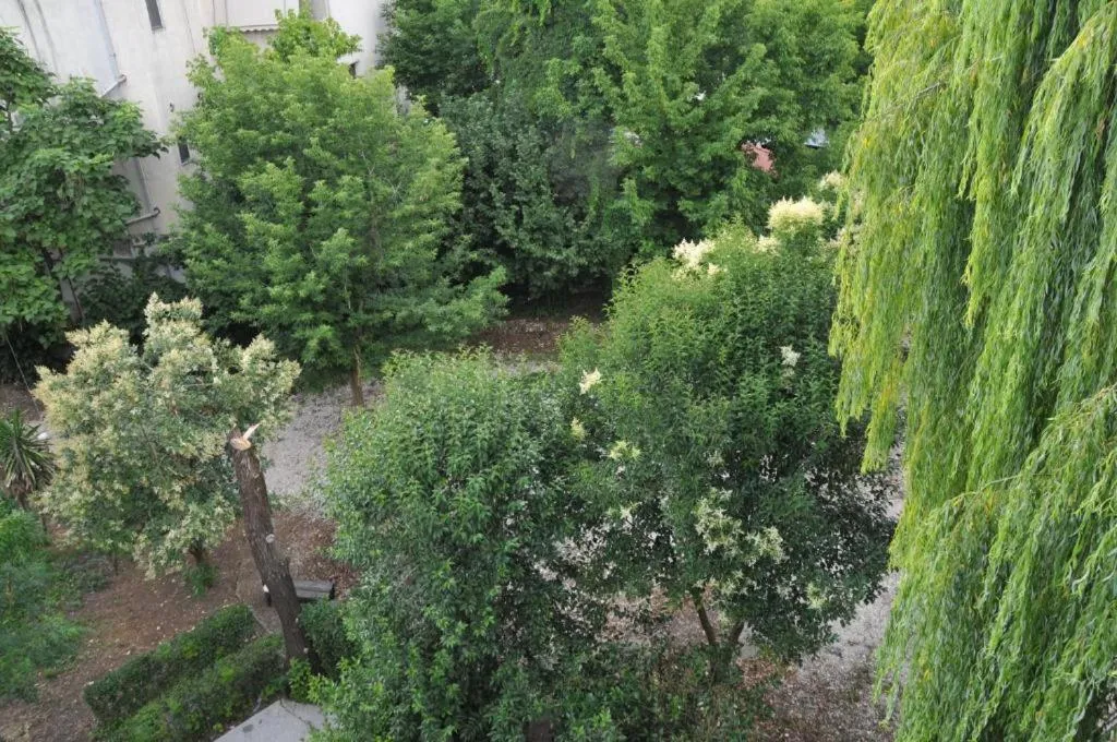 Garden Hotel