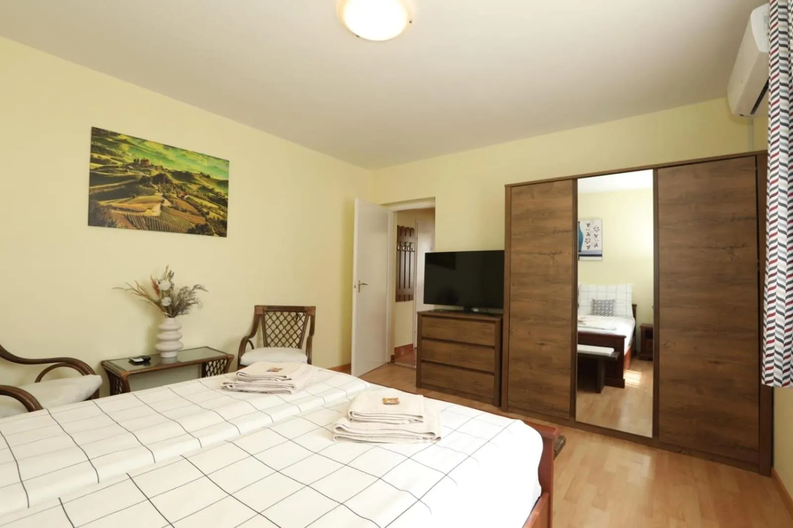 Bedroom, Bed in Villa Nova