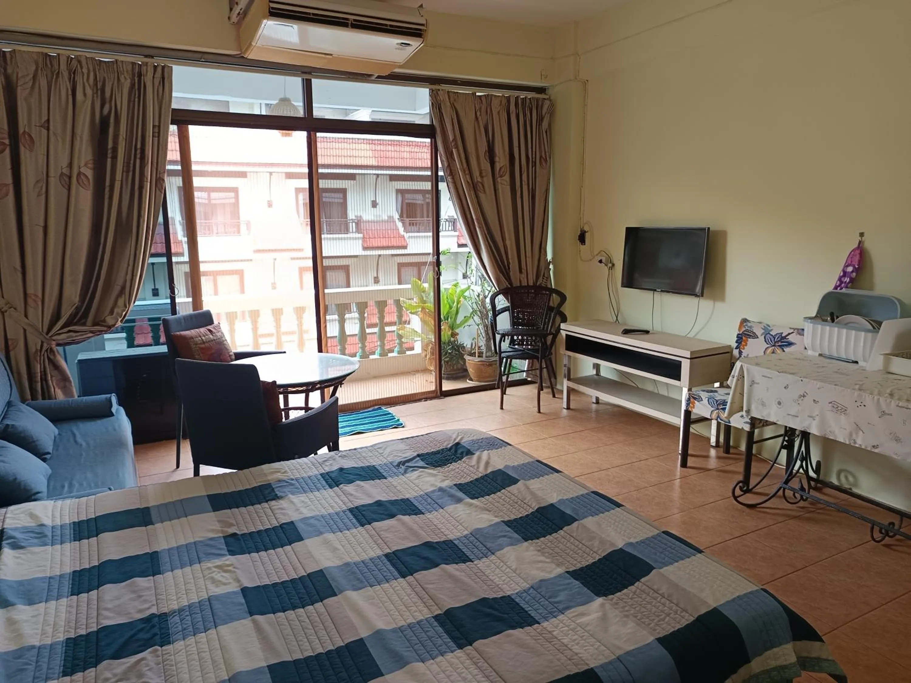 Decorative detail, Bed in SV. HOUSE