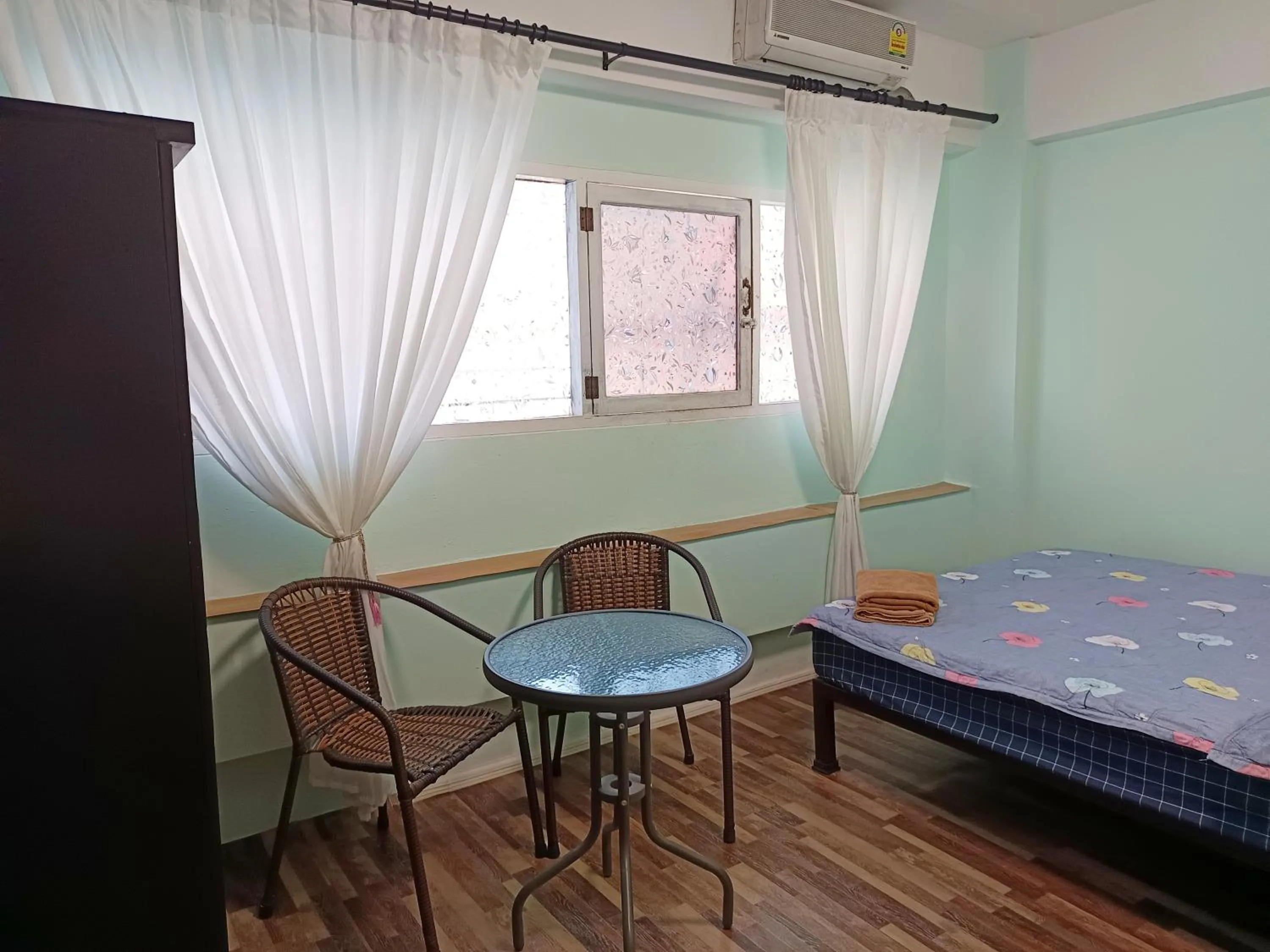 Photo of the whole room, Bed in SV. HOUSE