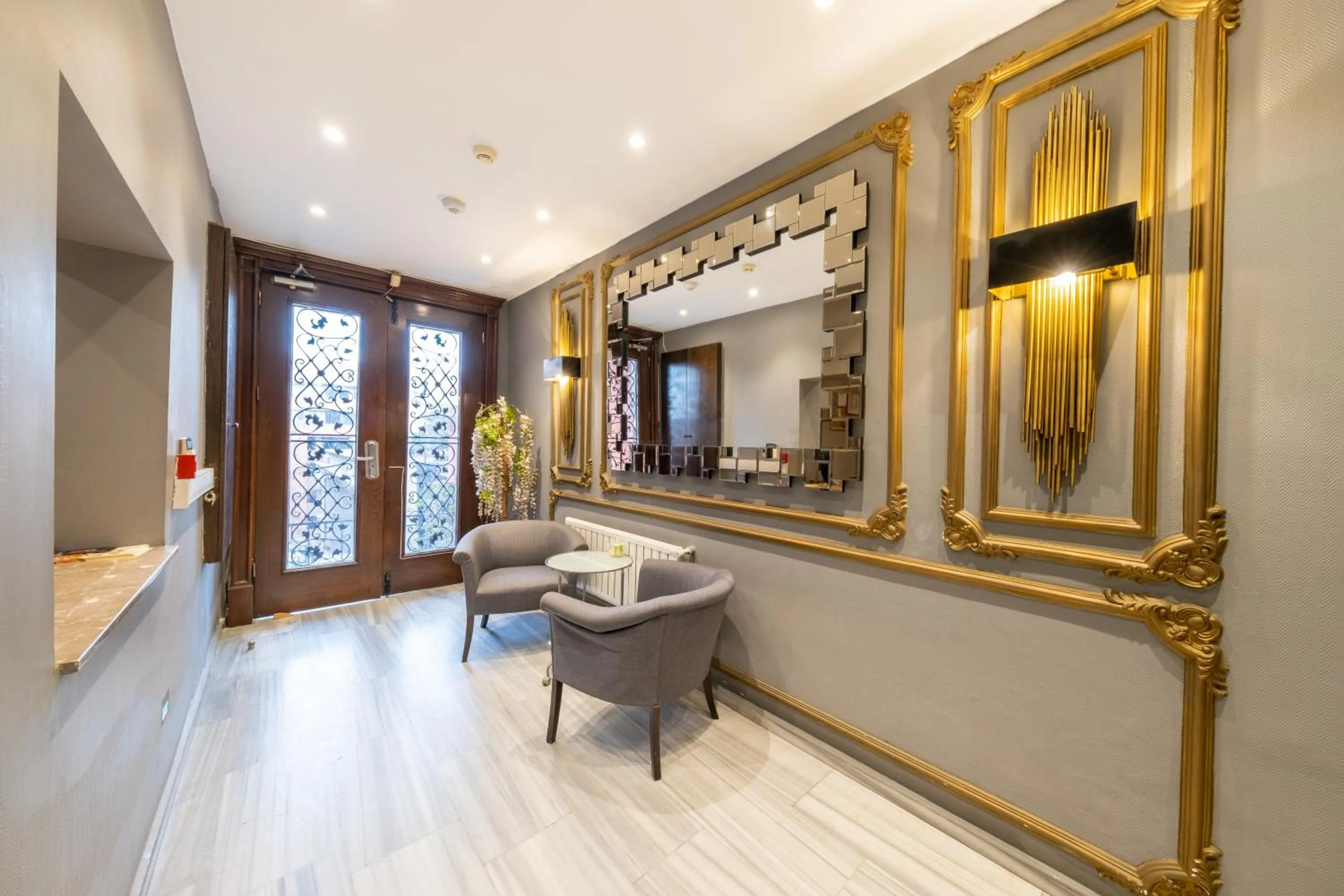 Lobby or reception in By ŞÖHRET PALACE