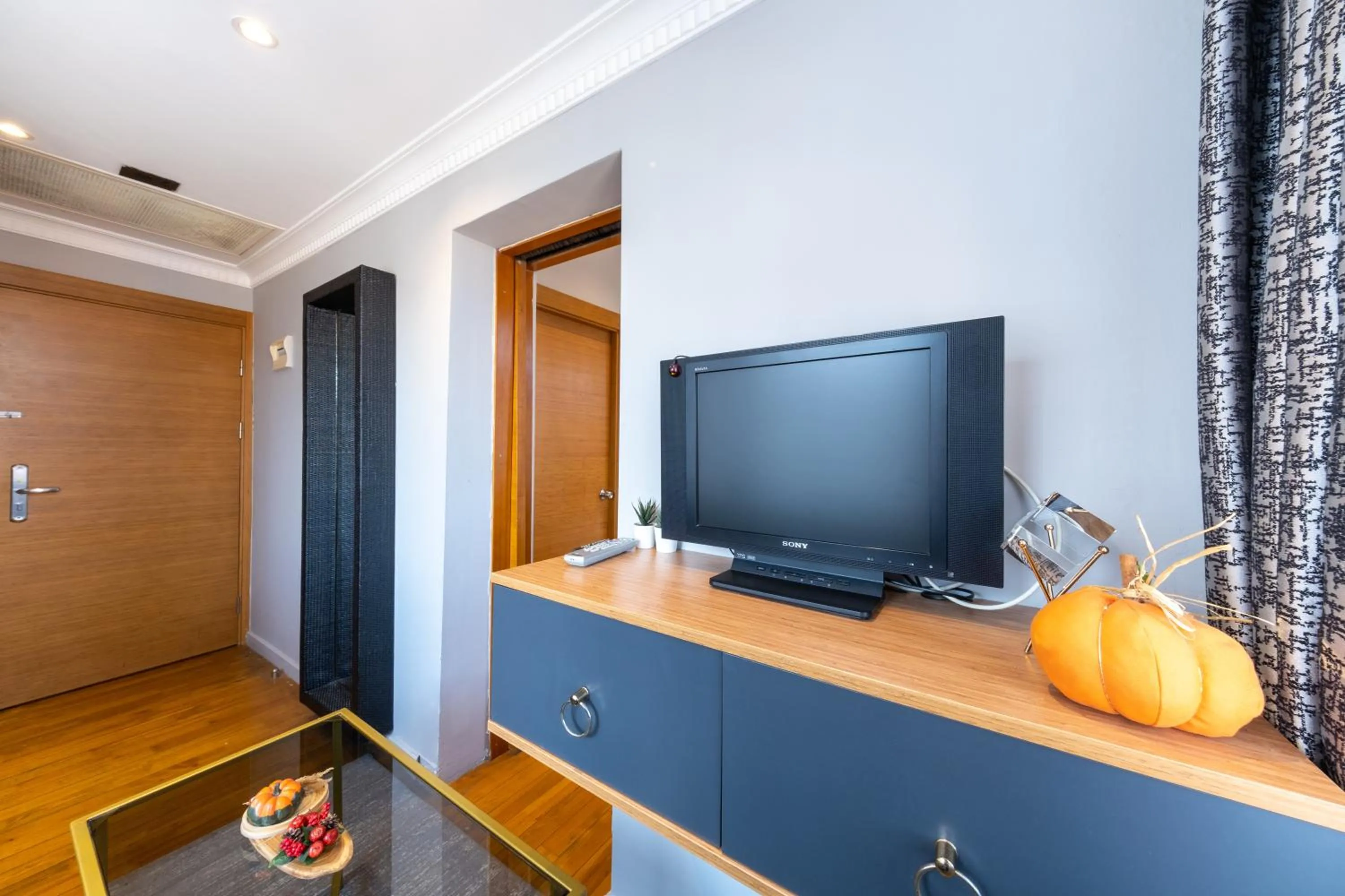 TV and multimedia in By ŞÖHRET PALACE