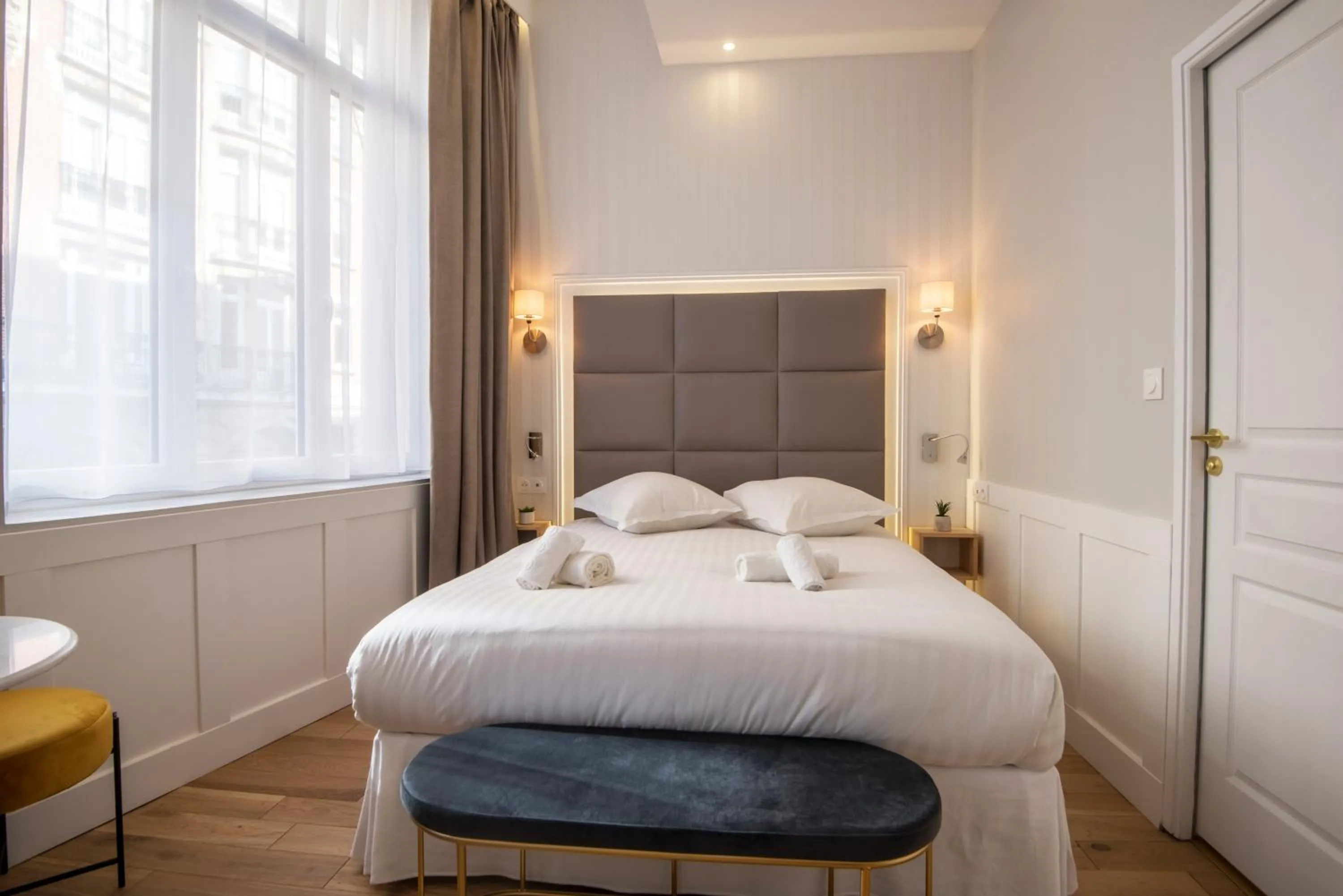 Bed in Les Suites Faidherbe