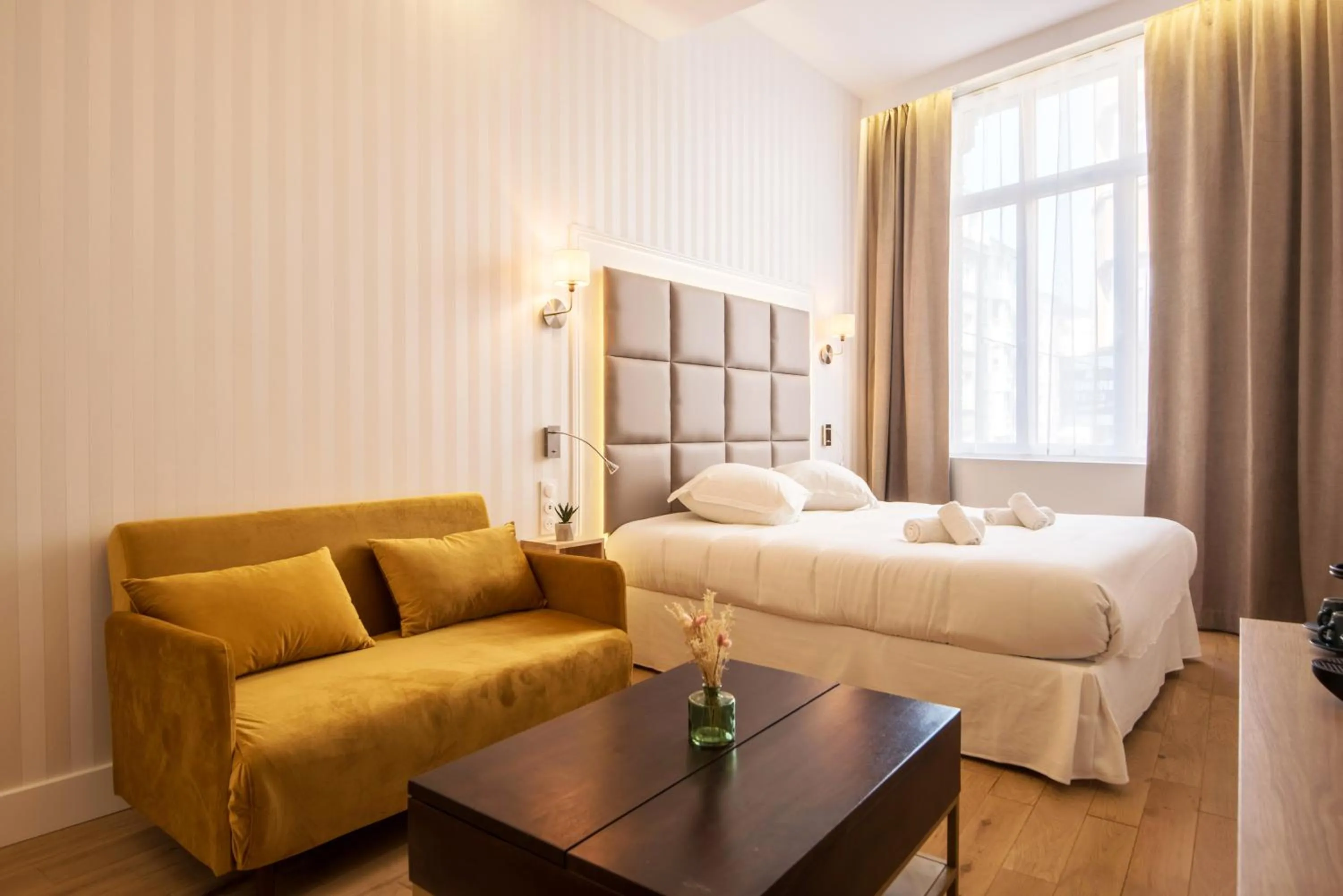 Bed in Les Suites Faidherbe