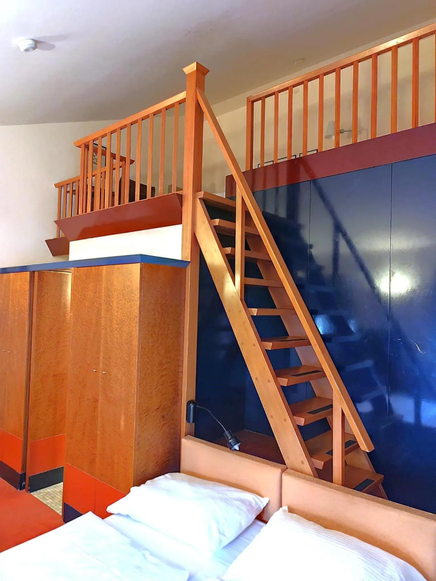 Photo of the whole room, Bed in Domicil Hotel Bonn