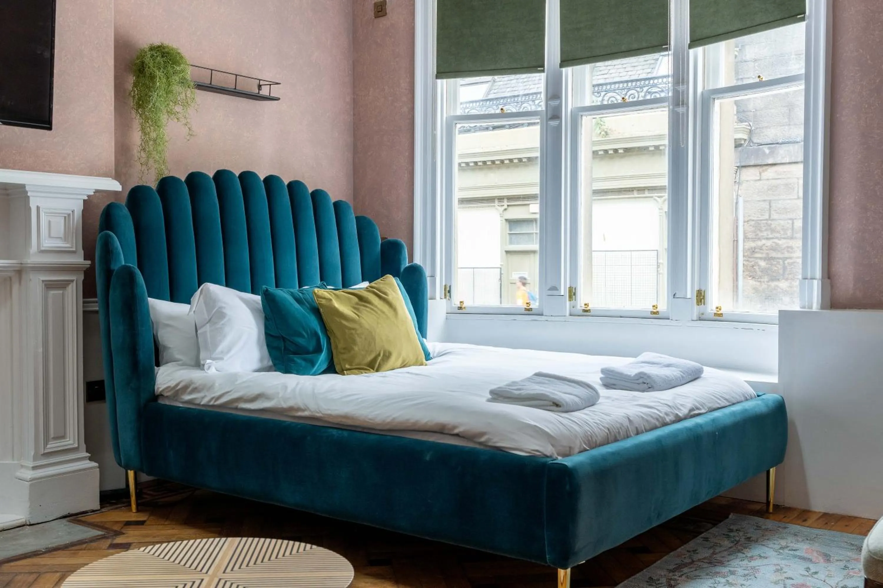 Bed in 89 The Merchants- Chic Aparthotel by The House of Danu