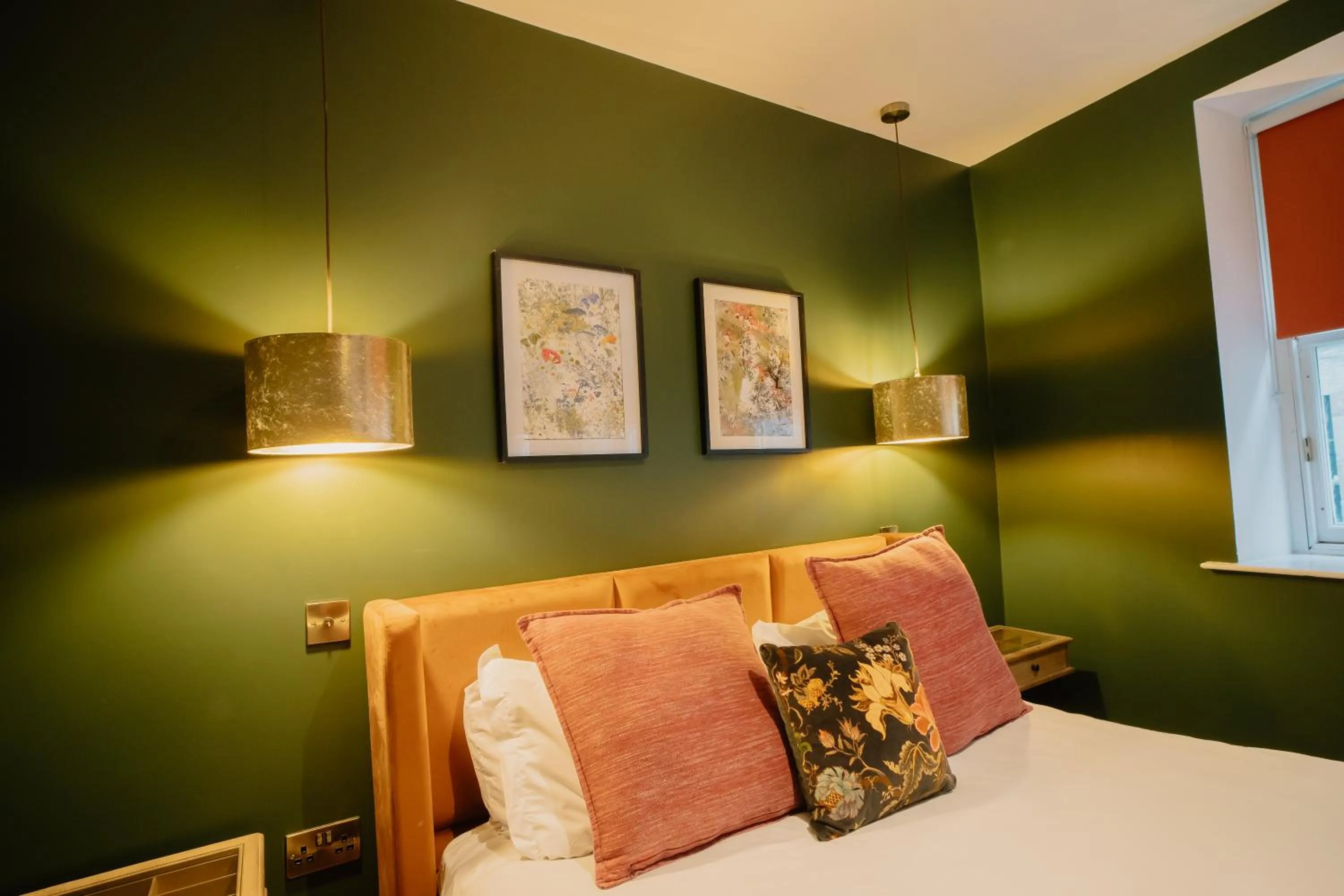 Bed in 89 The Merchants- Chic Aparthotel by The House of Danu