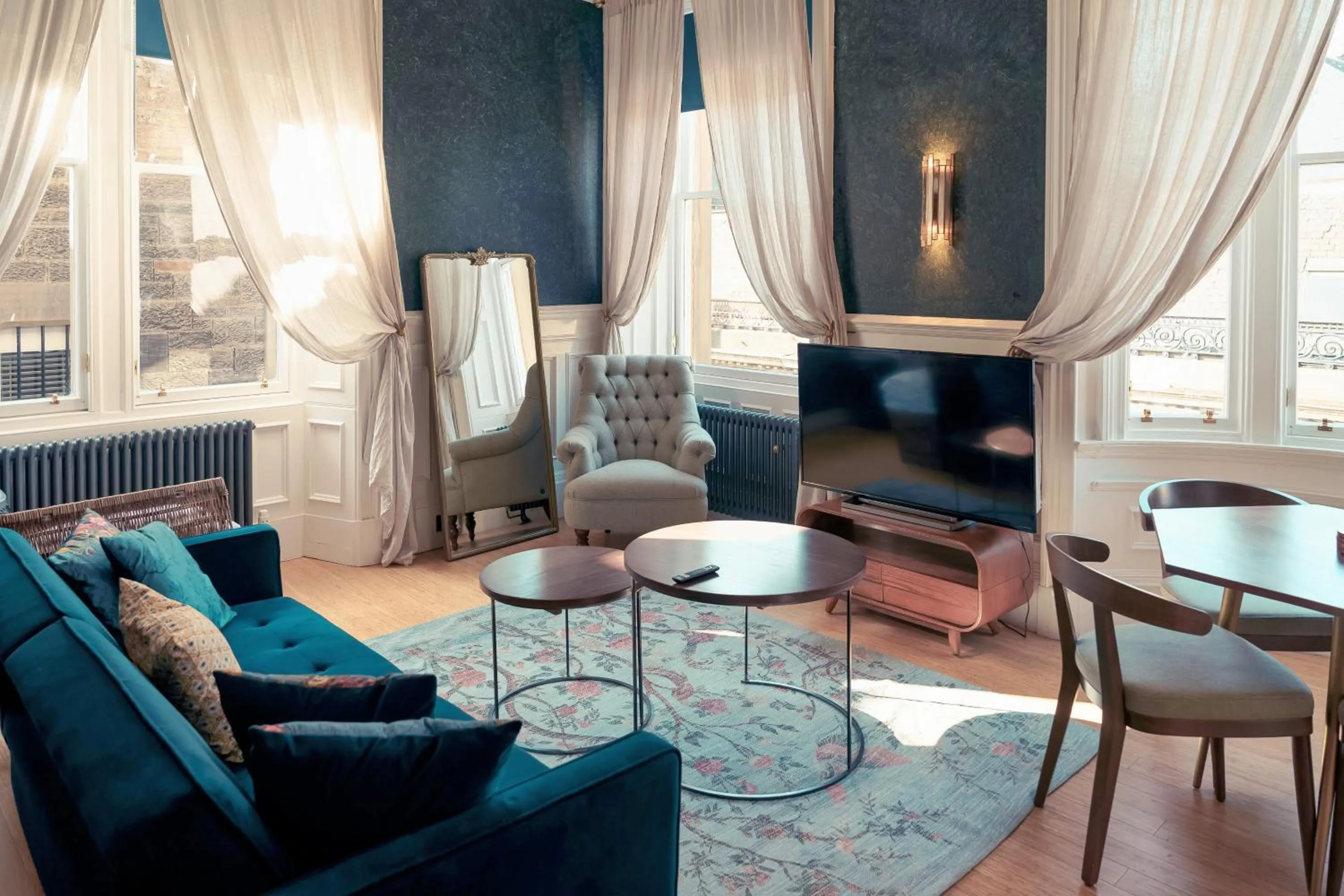 89 The Merchants- Chic Aparthotel by The House of Danu