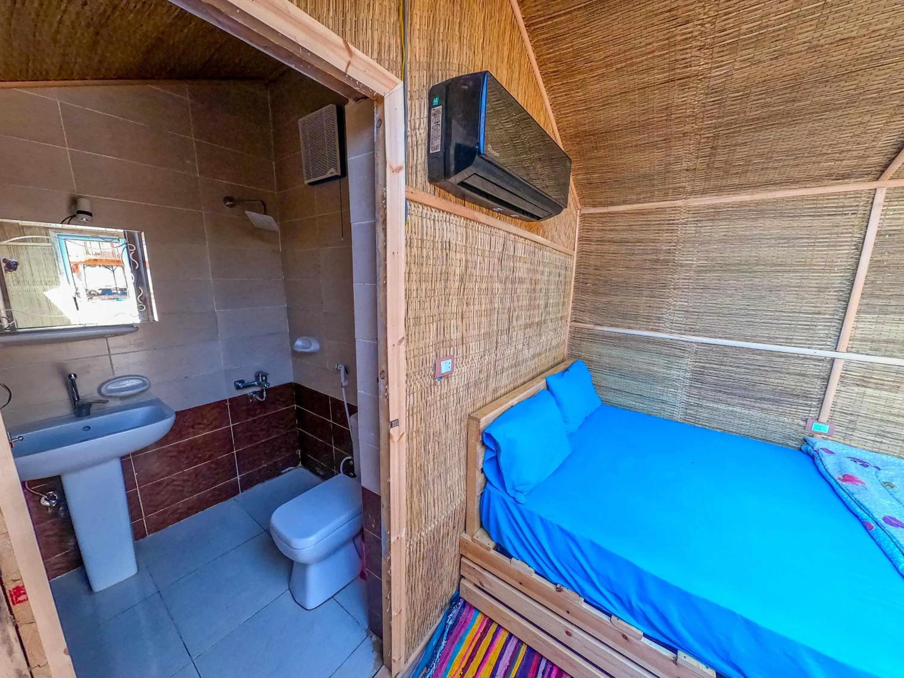 Toilet, Bed in Baraka Camp