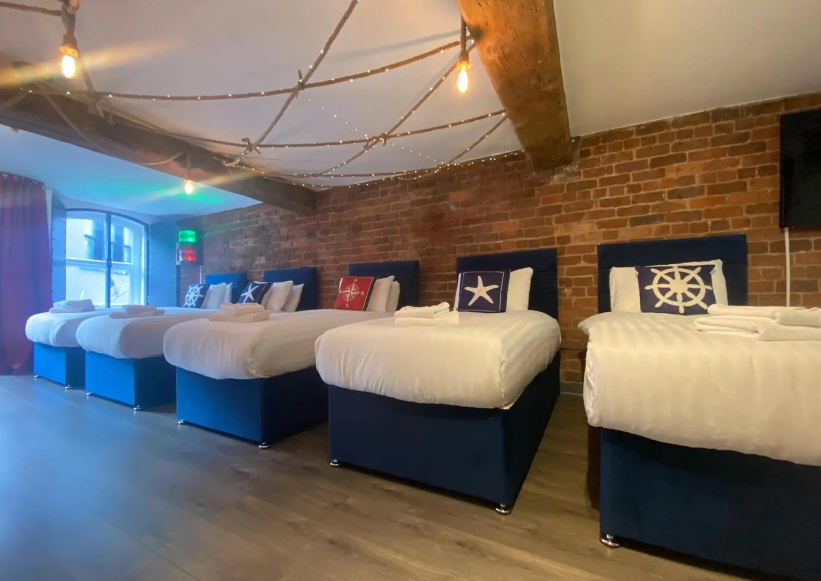 Bed in Rainford Gardens by UStay Aparthotels