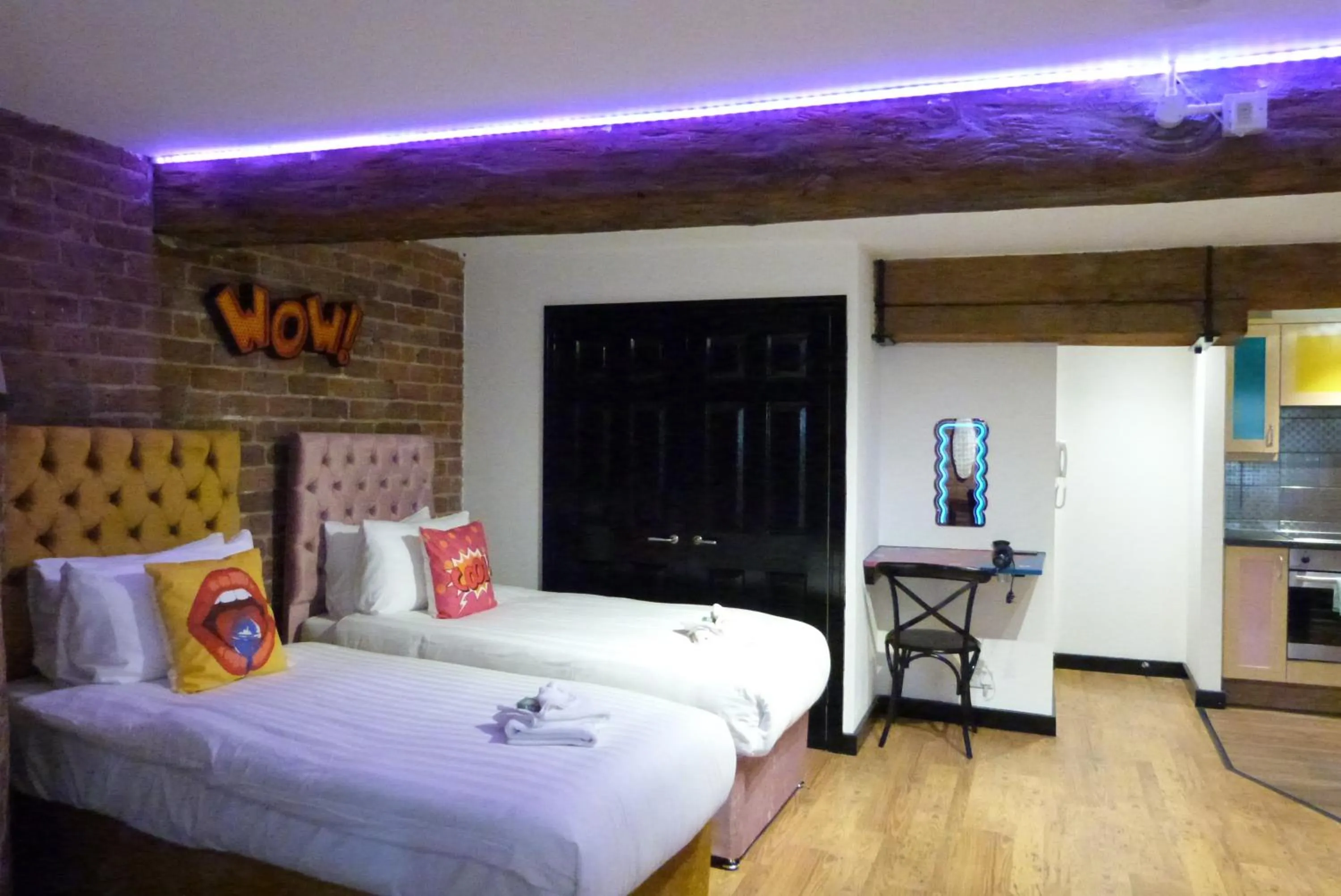 Photo of the whole room, Bed in Rainford Gardens by UStay Aparthotels