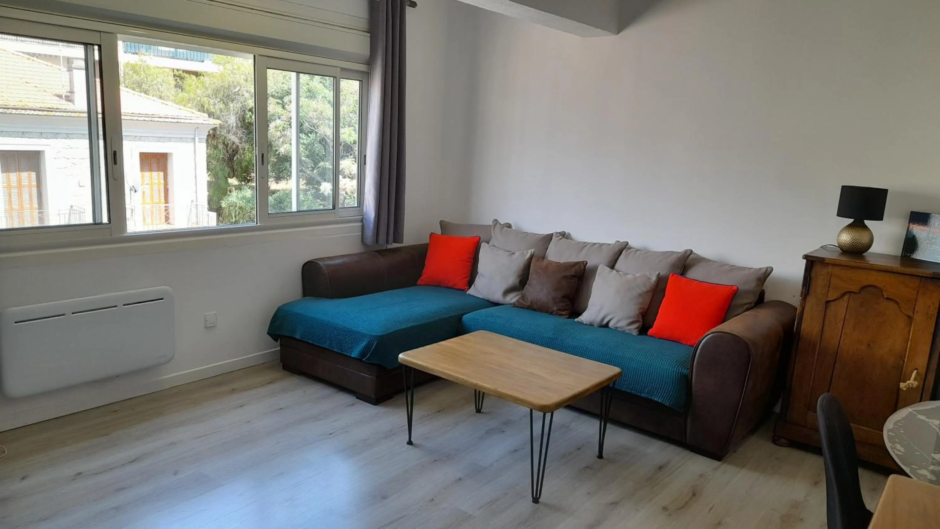 Appartement lumineux et central