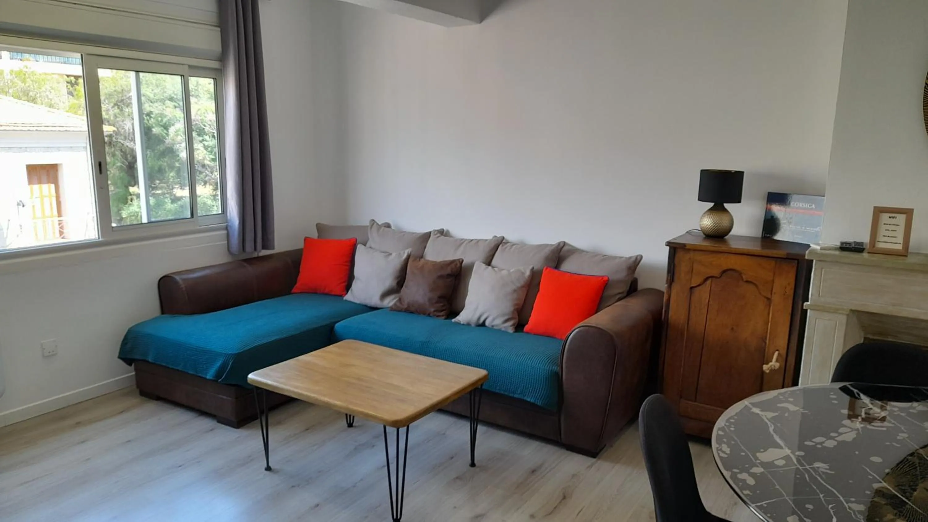 Appartement lumineux et central