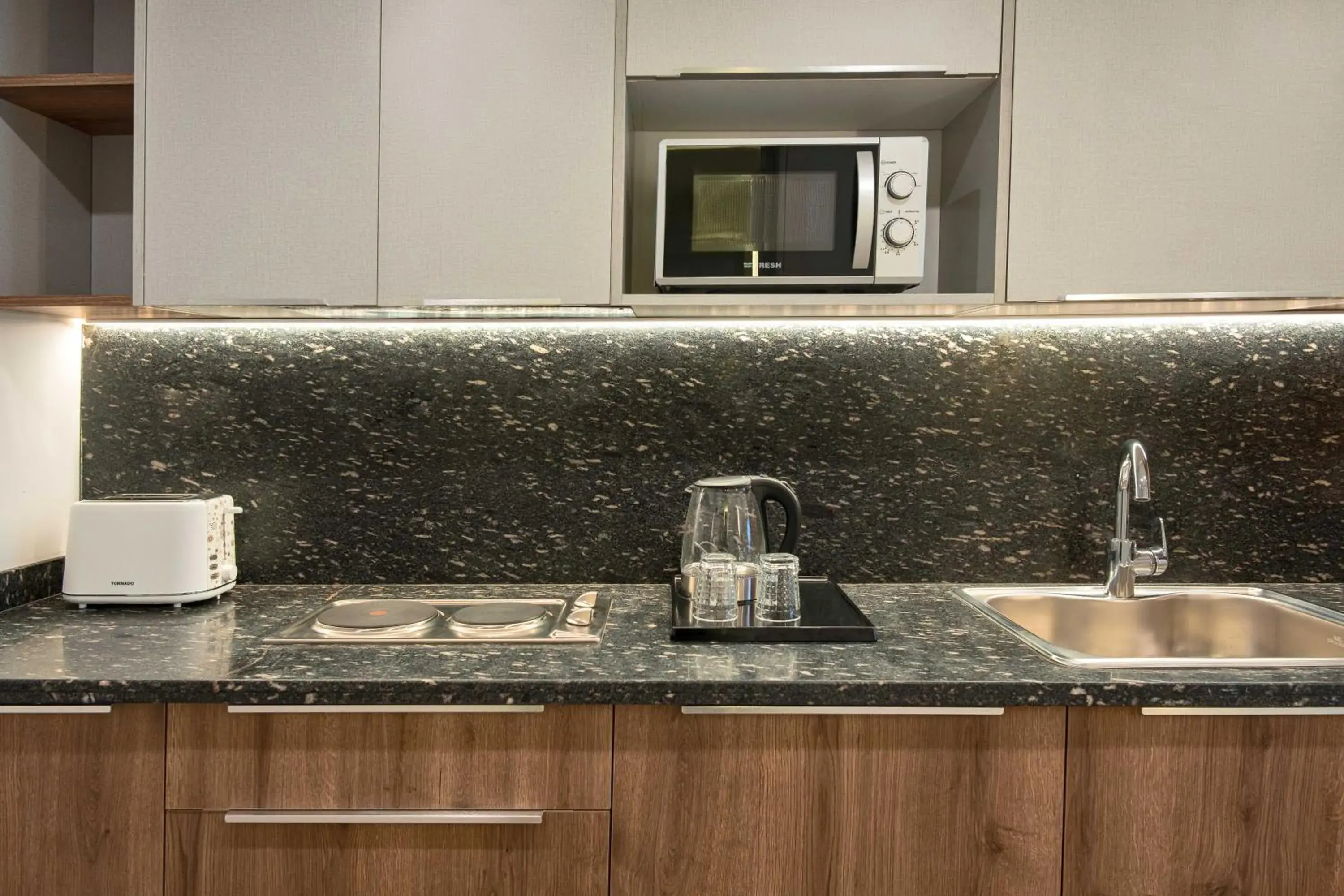 Coffee/tea facilities in Parkside Boutique Serviced Apartments Coffee/tea facilities in Parkside Boutique Serviced Apartments