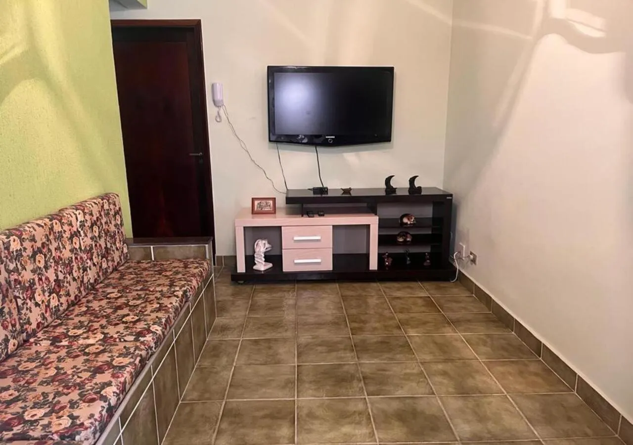 Living room in Apartamento Vila Tupi Praia Grande