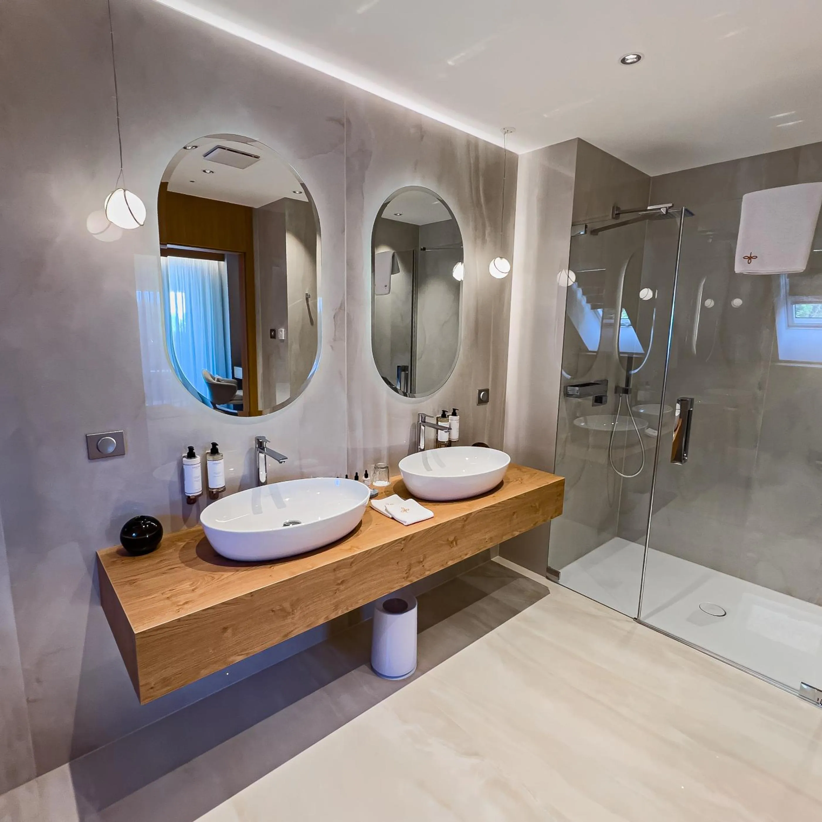 Bathroom in Normafa Hotel & Retreat