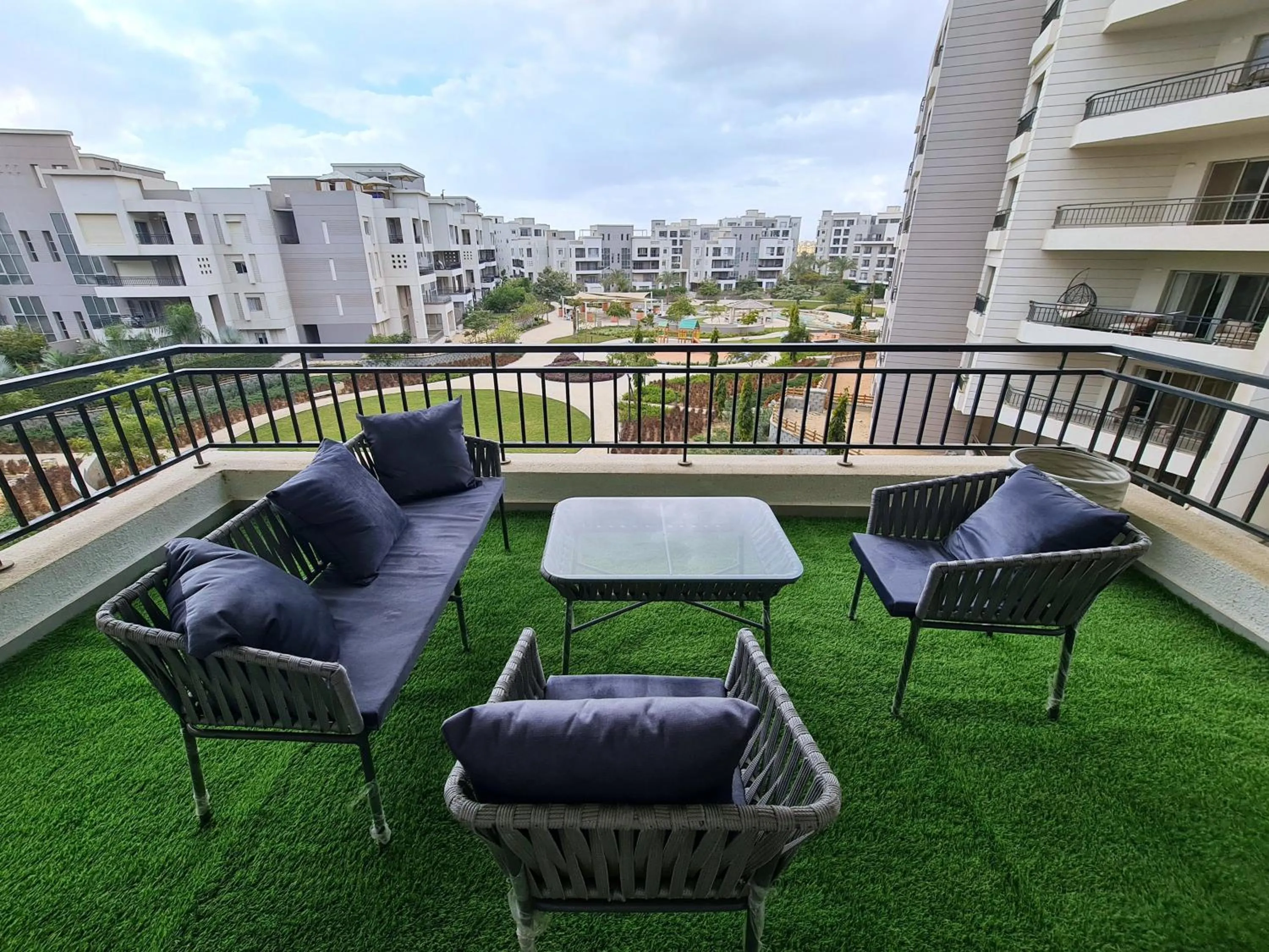 Axxodia- Apartments In Cairo Festival City