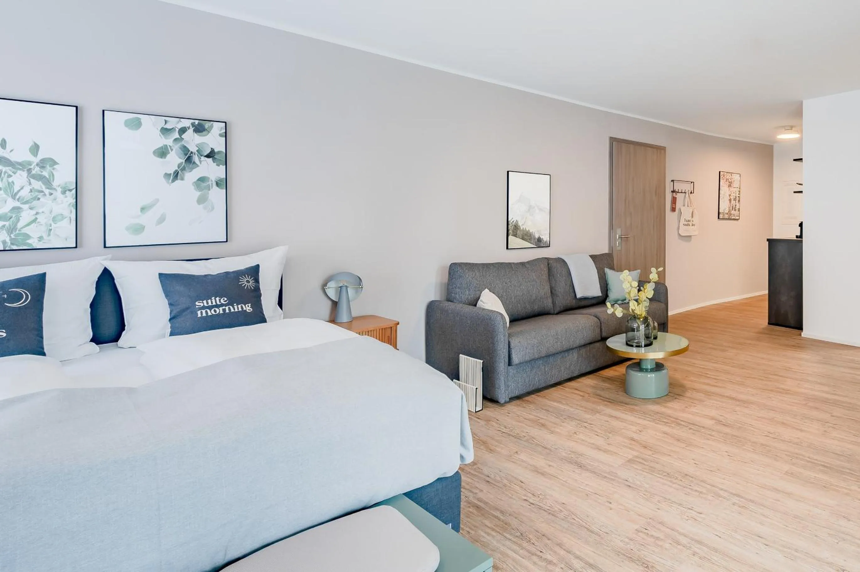 Bed in Limehome Metzingen Wilhelmstr