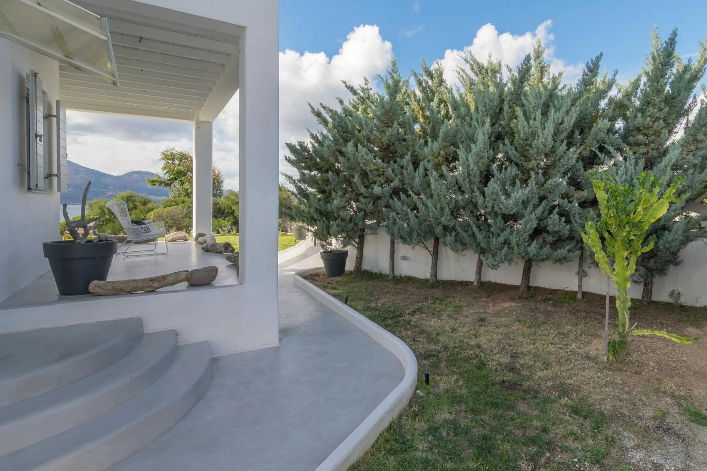 White Villa Milos
