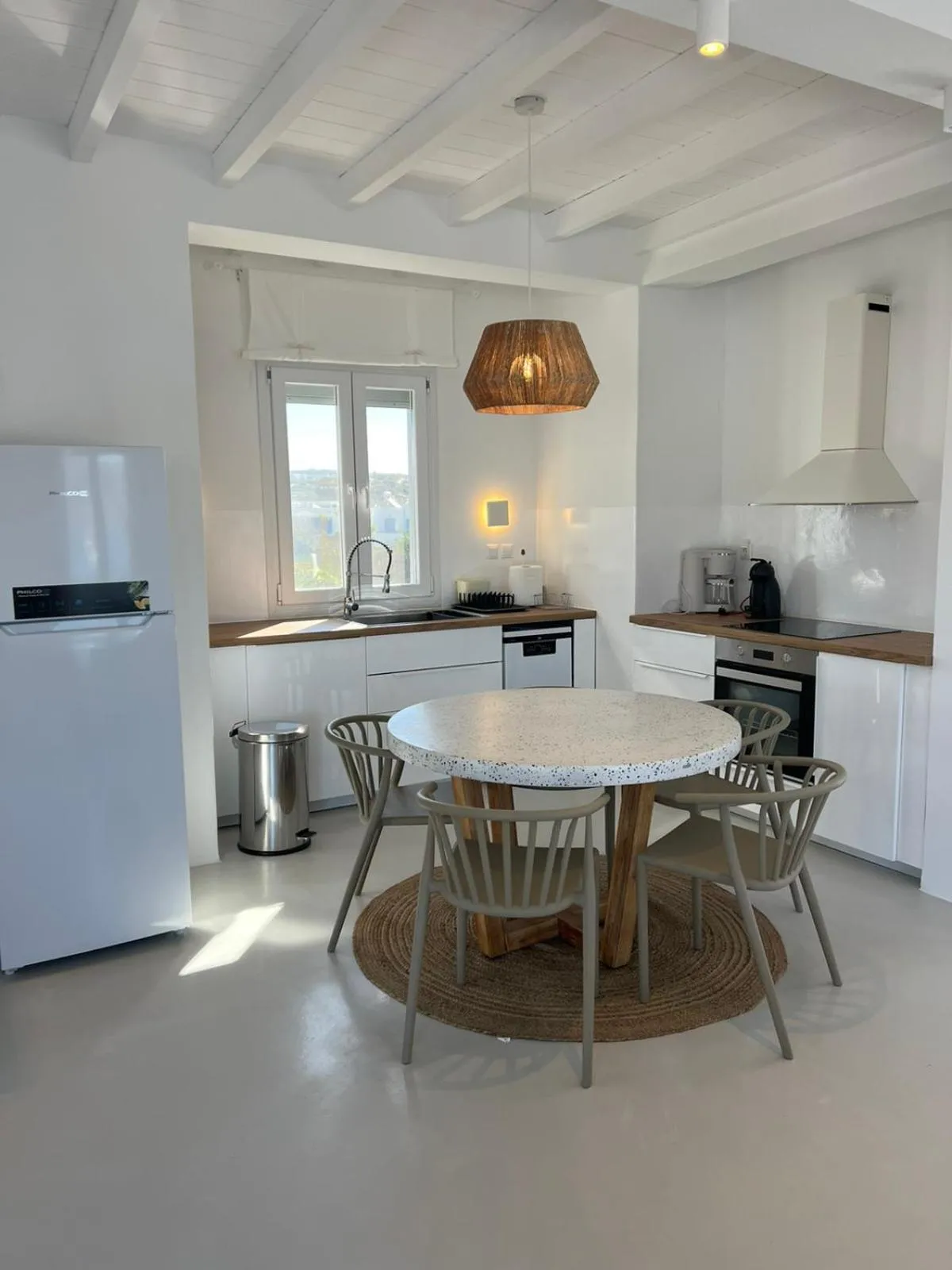 White Villa Milos