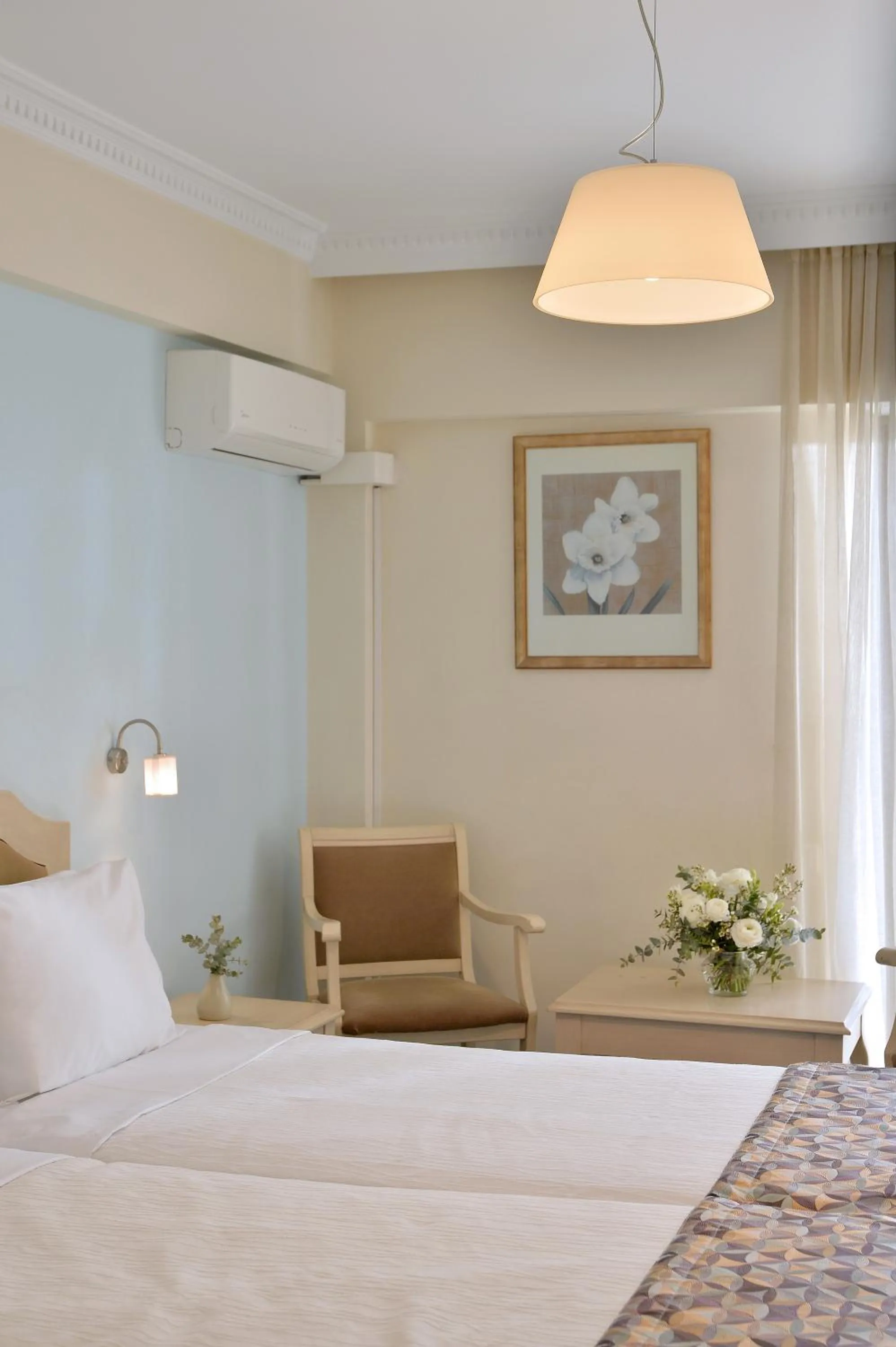 Bed in Airotel Parthenon