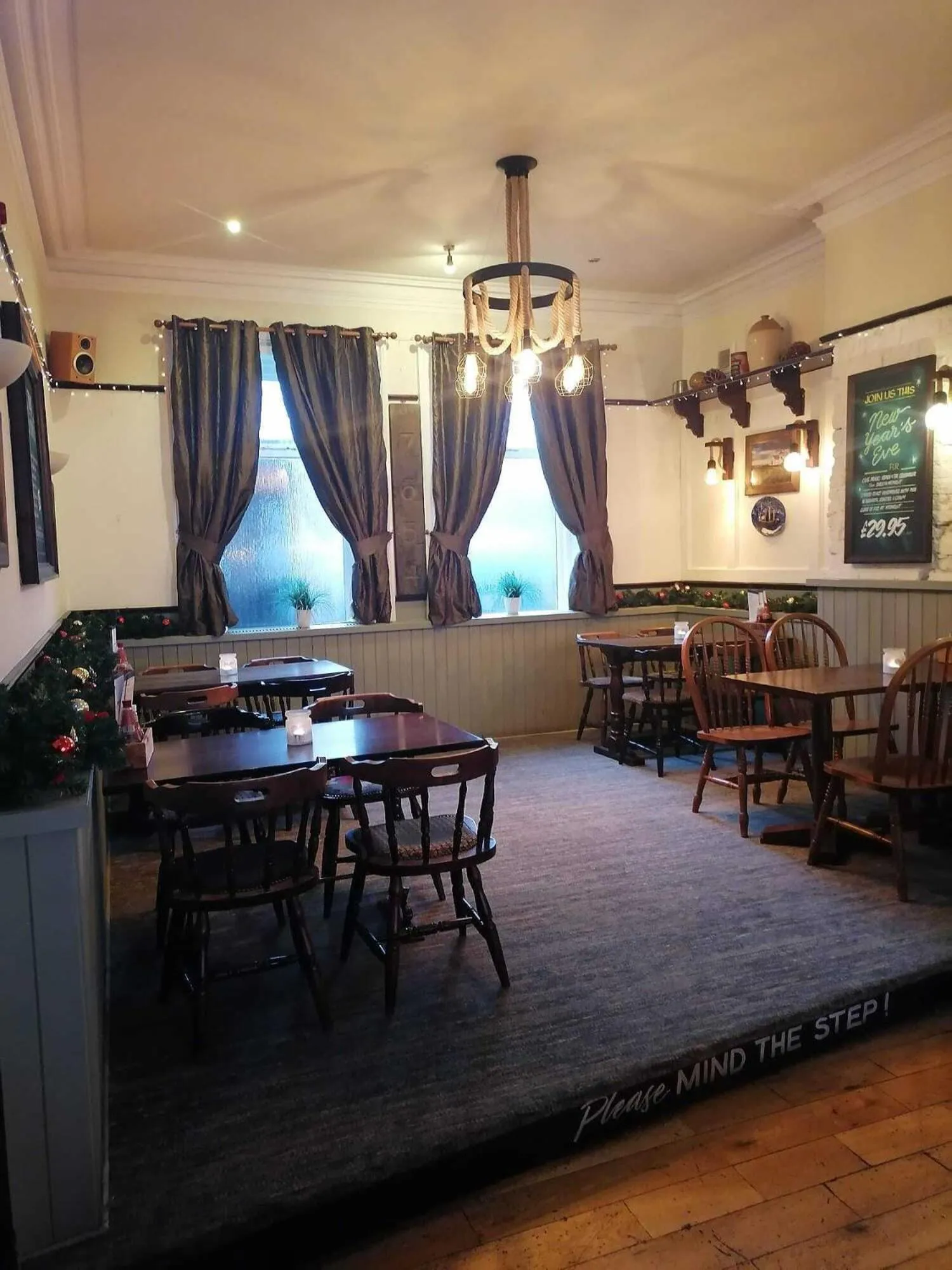 Dining area in The Waterford Arms