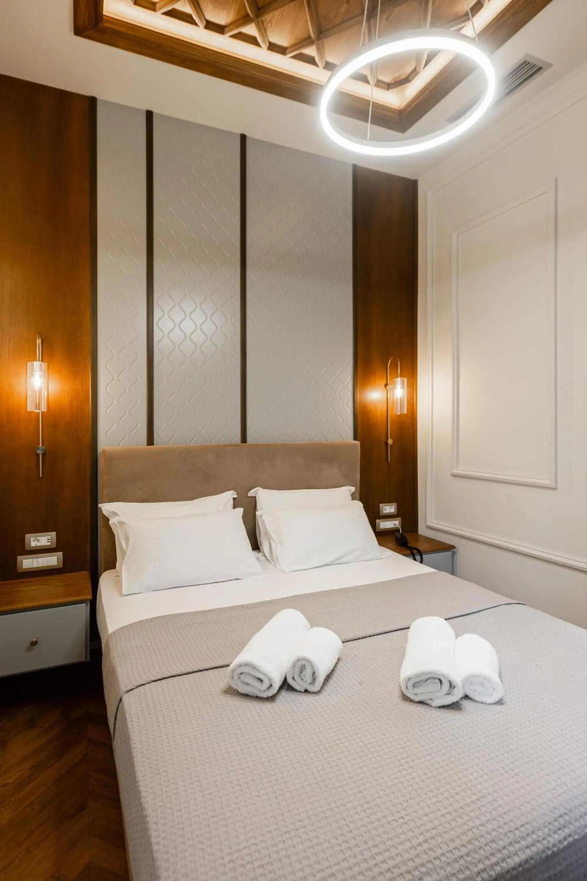 Bed in King Othon Boutique Hotel Bed in King Othon Boutique Hotel